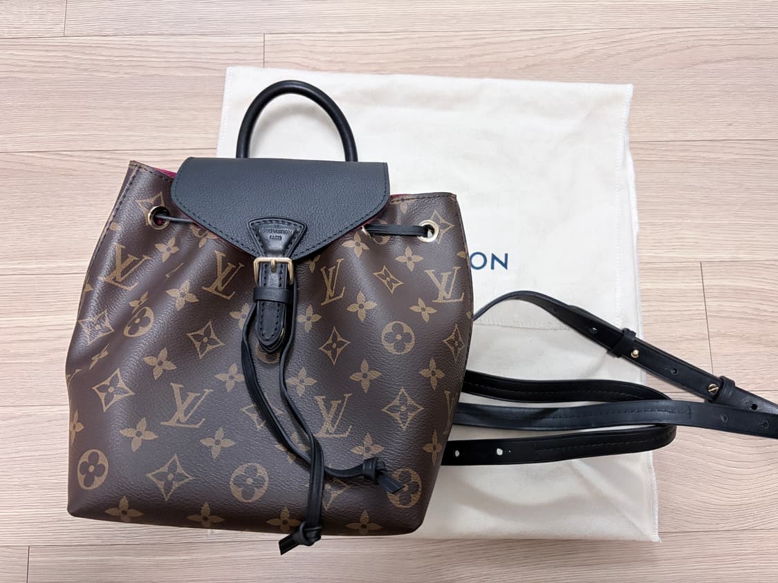 루이비통 몽수리 bb 백팩 상품이미지1