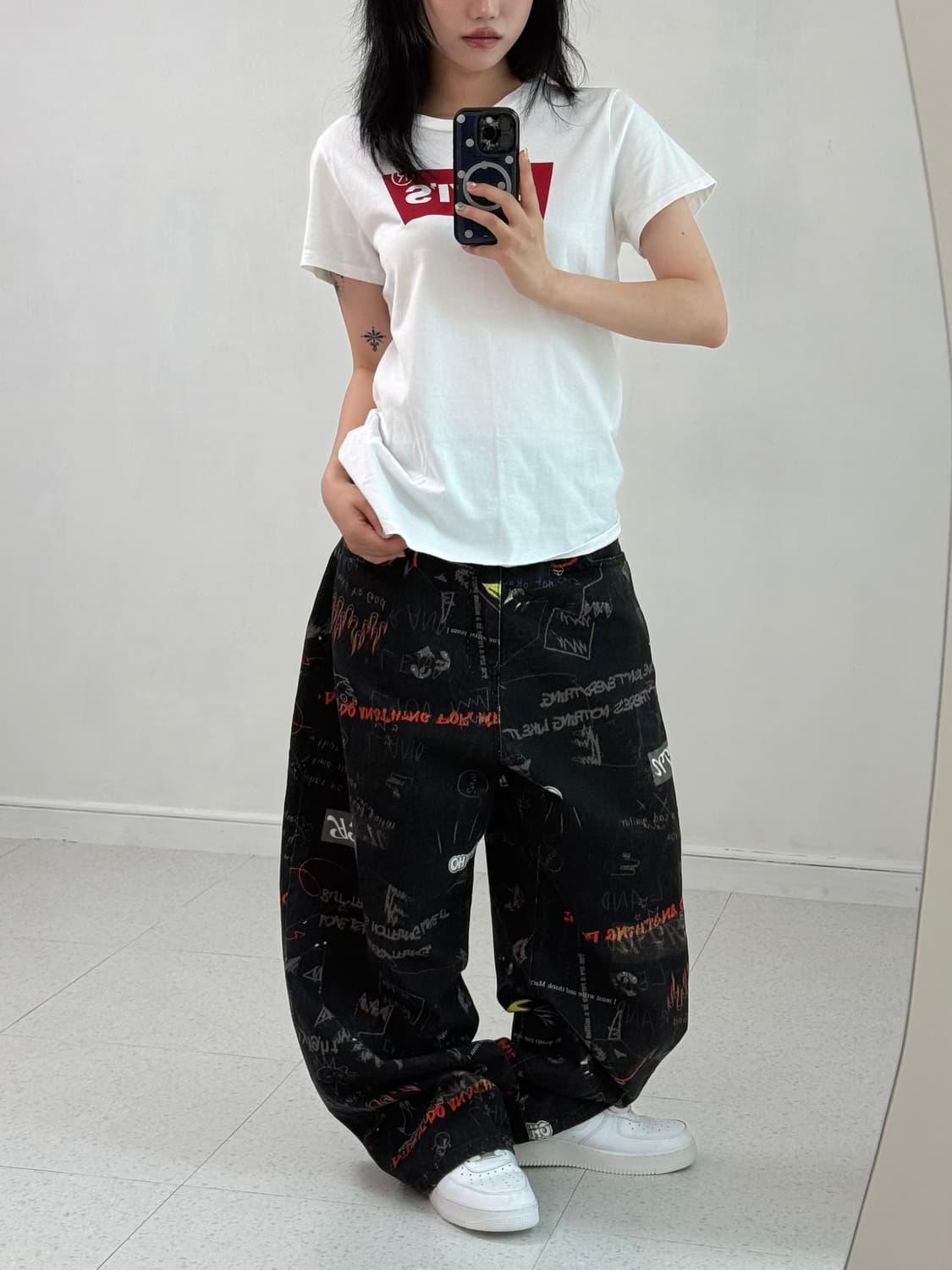 빈티지 블랙 페인팅 와이드 팬츠 상품이미지5