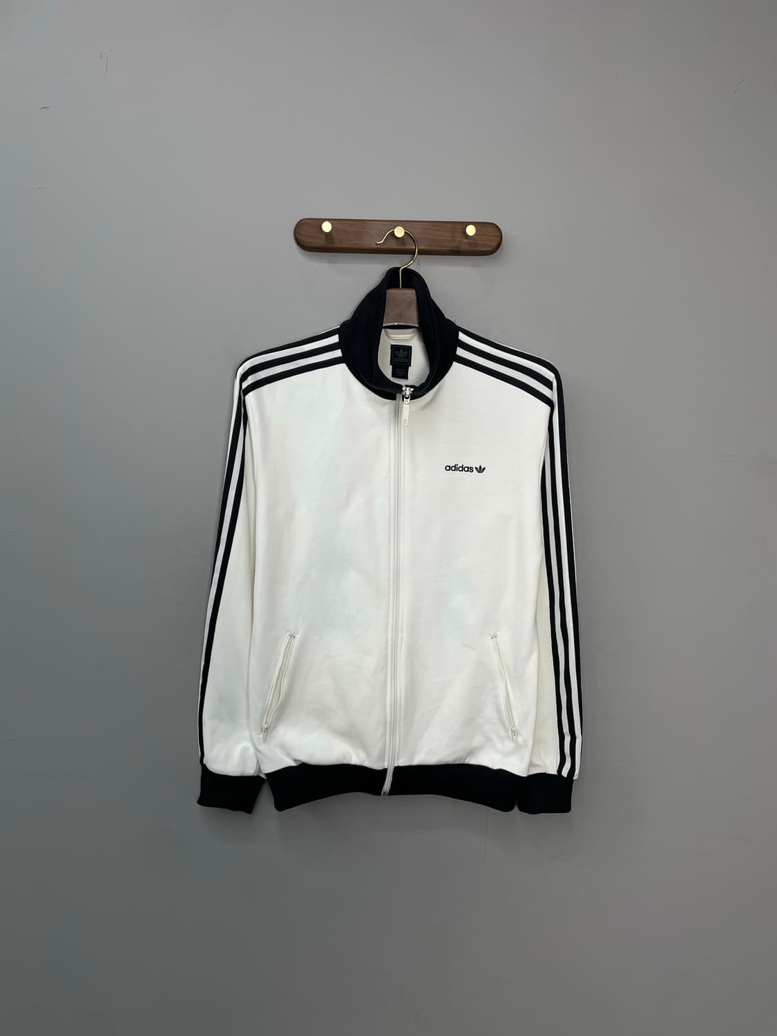 아디다스 오리지널스 베켄바우어 화이트 블랙 트랙탑 져지 H1666 상품이미지2