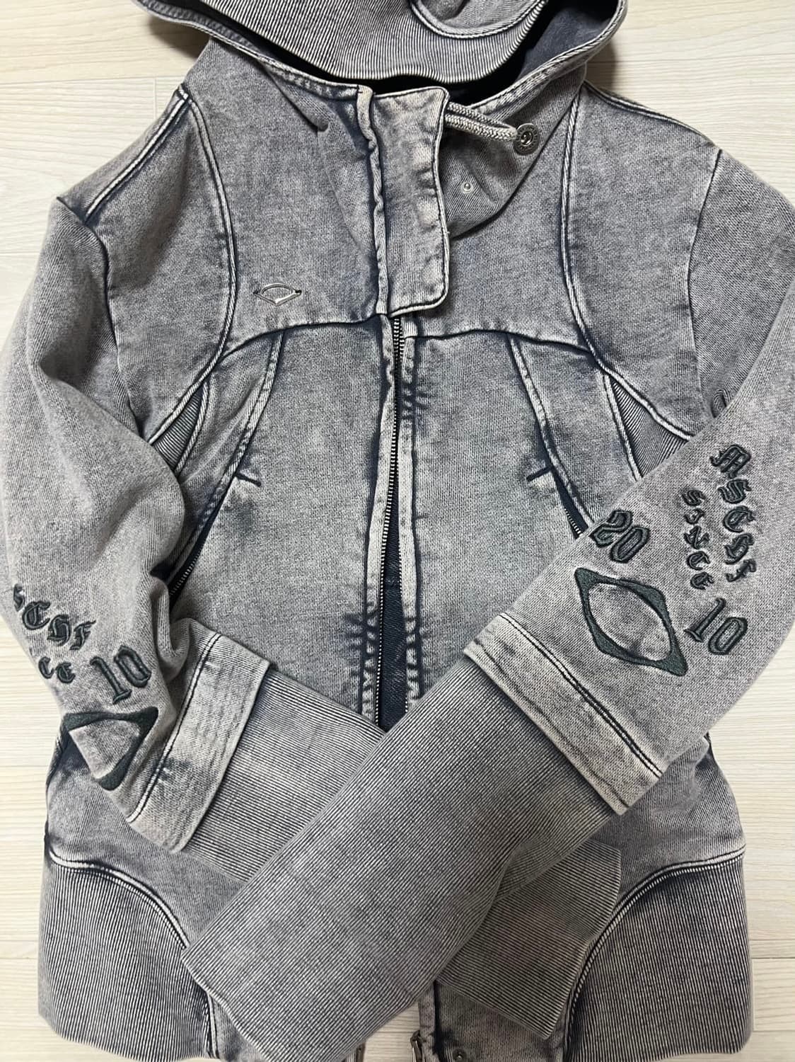 미스치프 컷 오프 후드 워시드 차콜 후드집업 자켓 상품이미지3