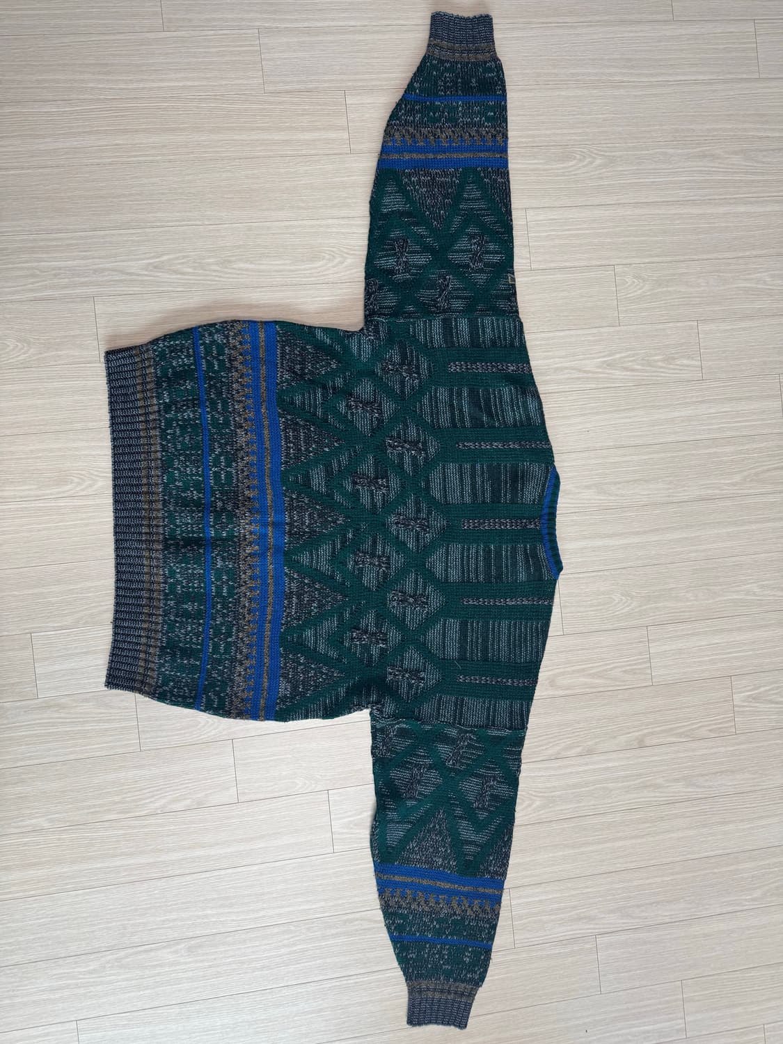 휴고보스 패턴 스웨터 XL(105) 상품이미지3