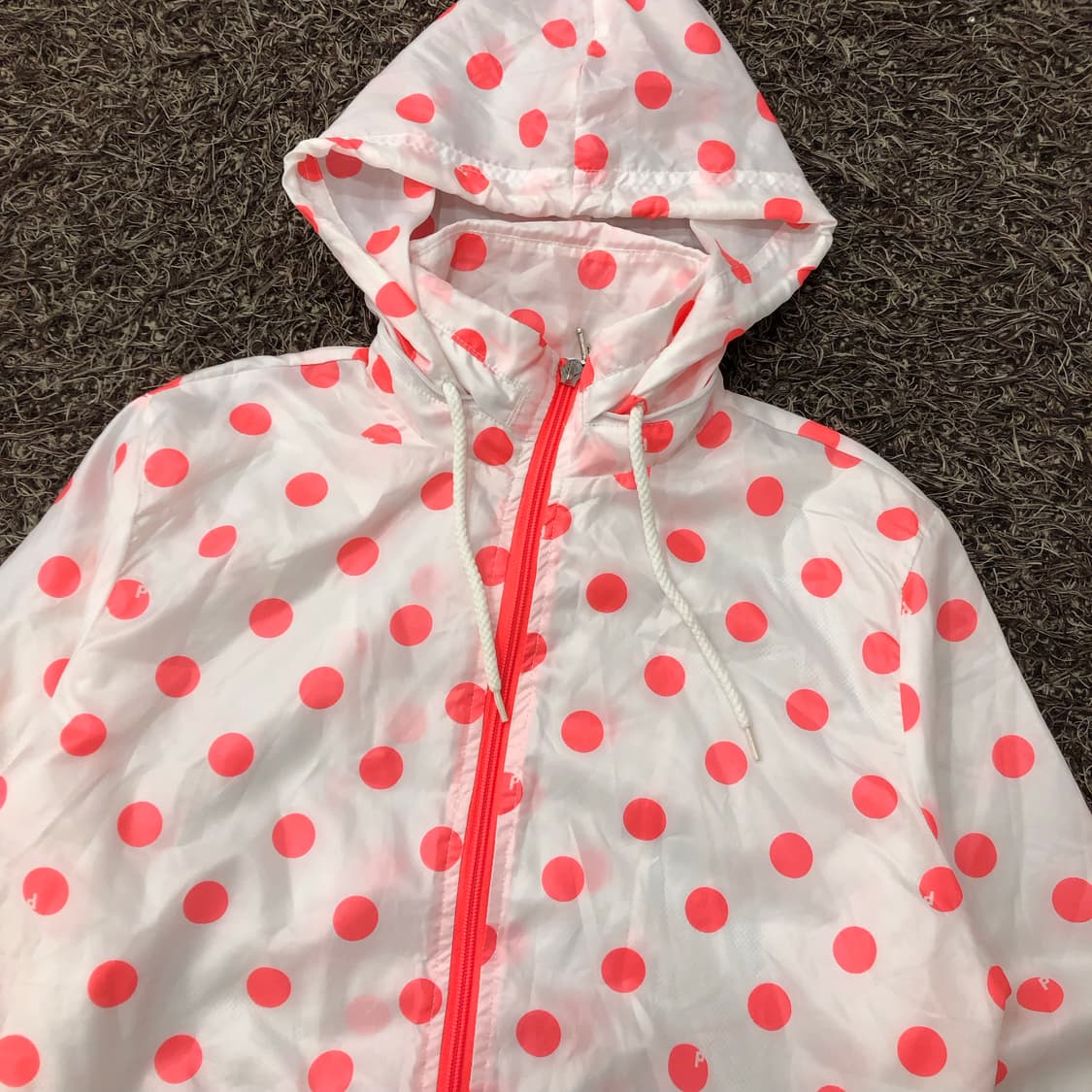 핑크 PINK 폴카닷 도트 땡땡이 바람막이 상품이미지2