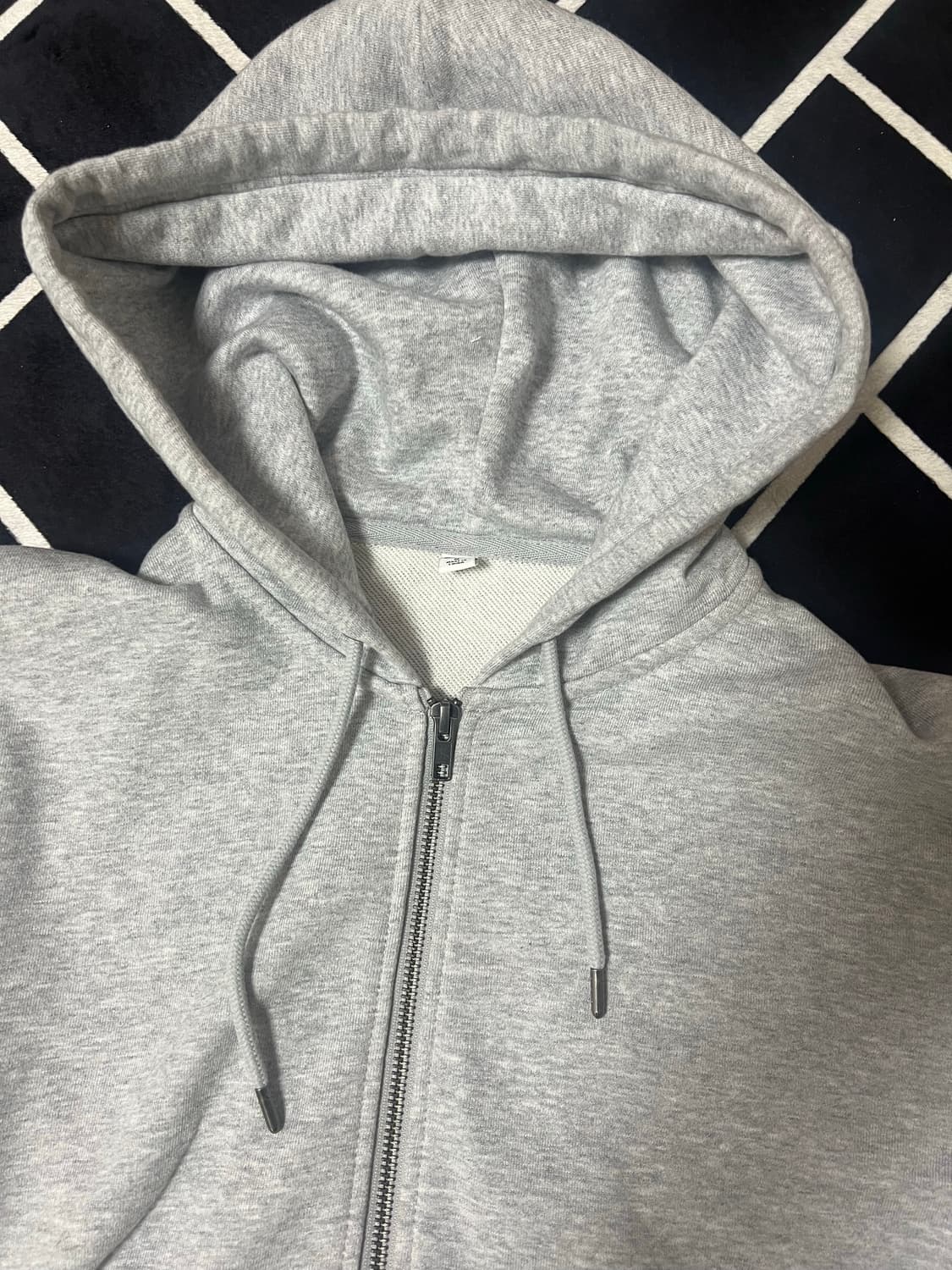 유니클로 회색 후드집업 상품이미지3