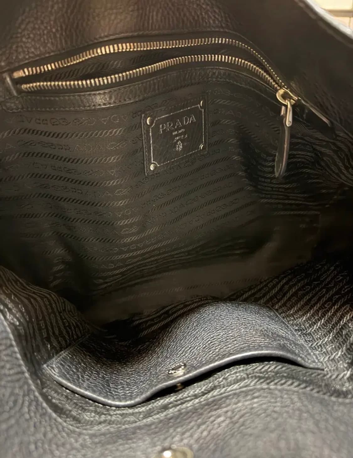 빈티지 프라다 가죽 토트백 상품이미지2