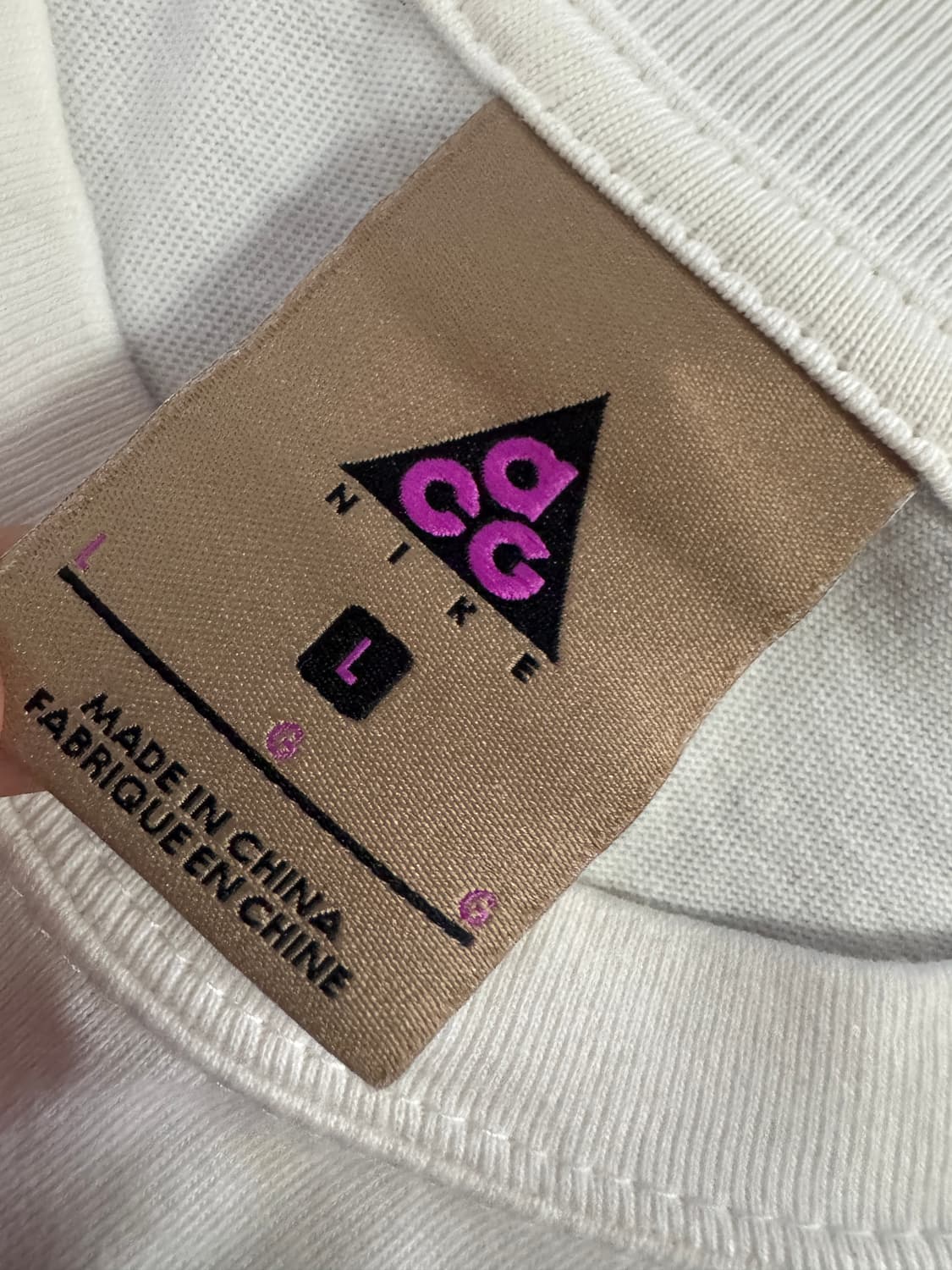 나이키 Acg 그래픽 볼텍스 반팔 티셔츠 M 화이트 상품이미지8