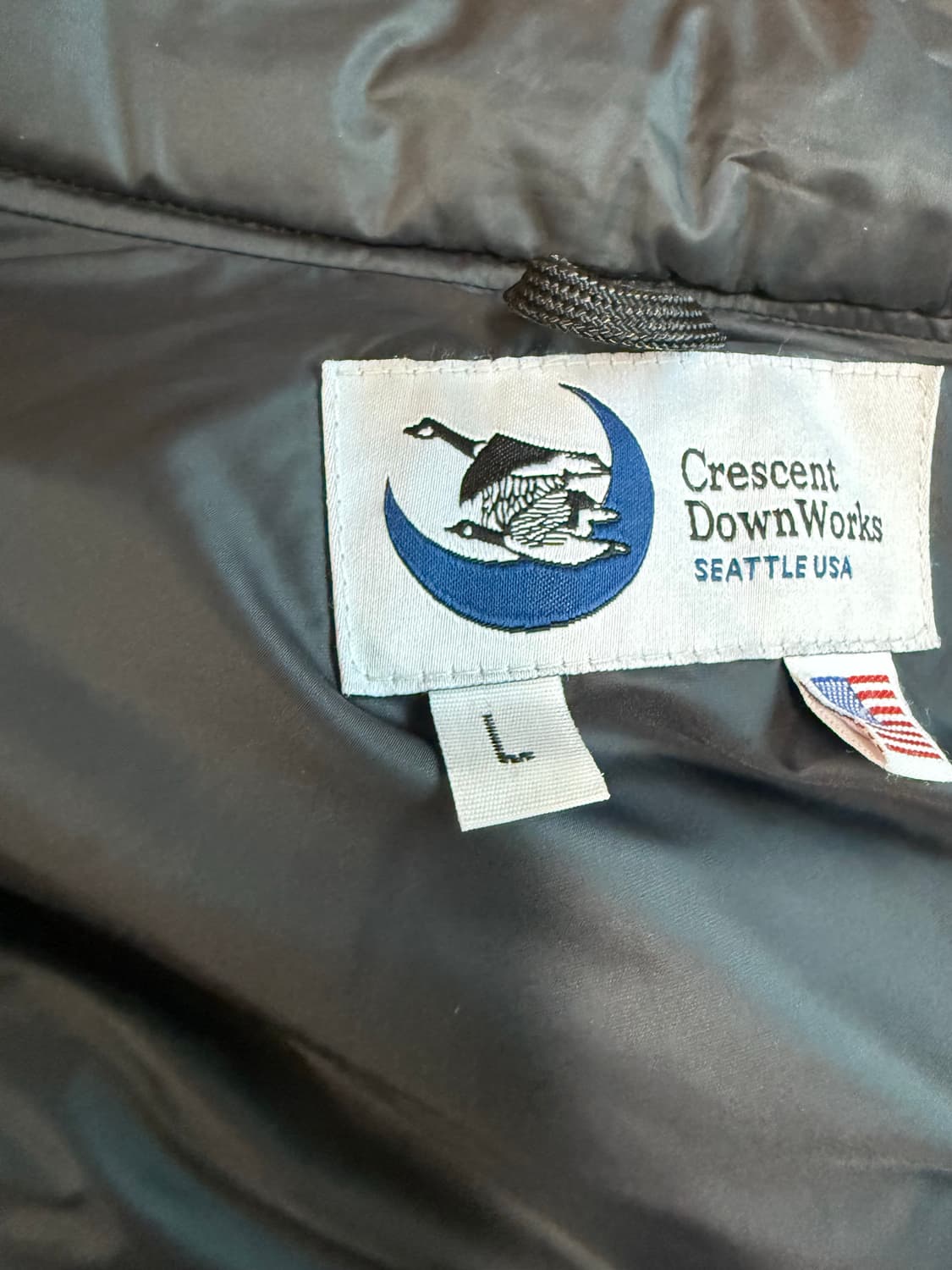 크레센트 다운웍스 패딩 (L 사이즈) 상품이미지3