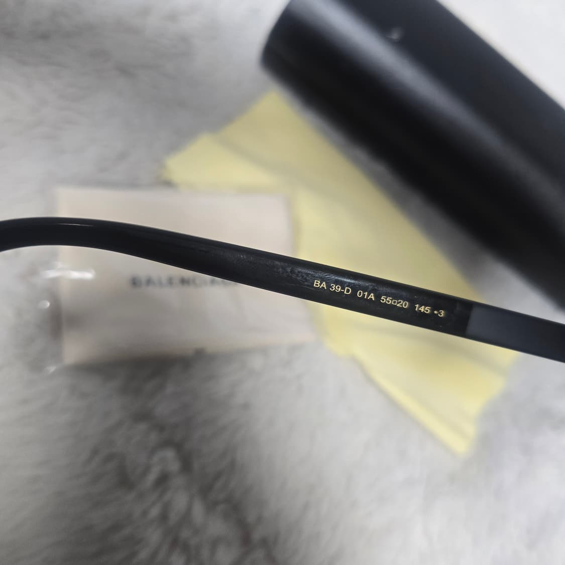 발렌시아가 최지우 선글라스 상품이미지3