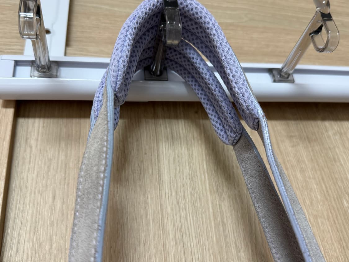 2000s 아카이브 MIU MIU 멀티 포켓 스웨이드 숄더백 상품이미지5