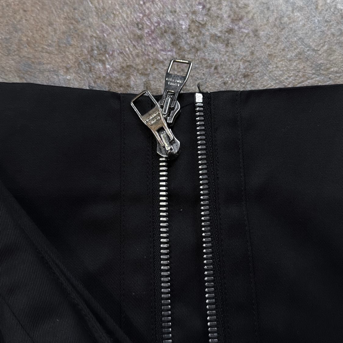 루이비통 본디지 지퍼 팬츠 상품이미지6