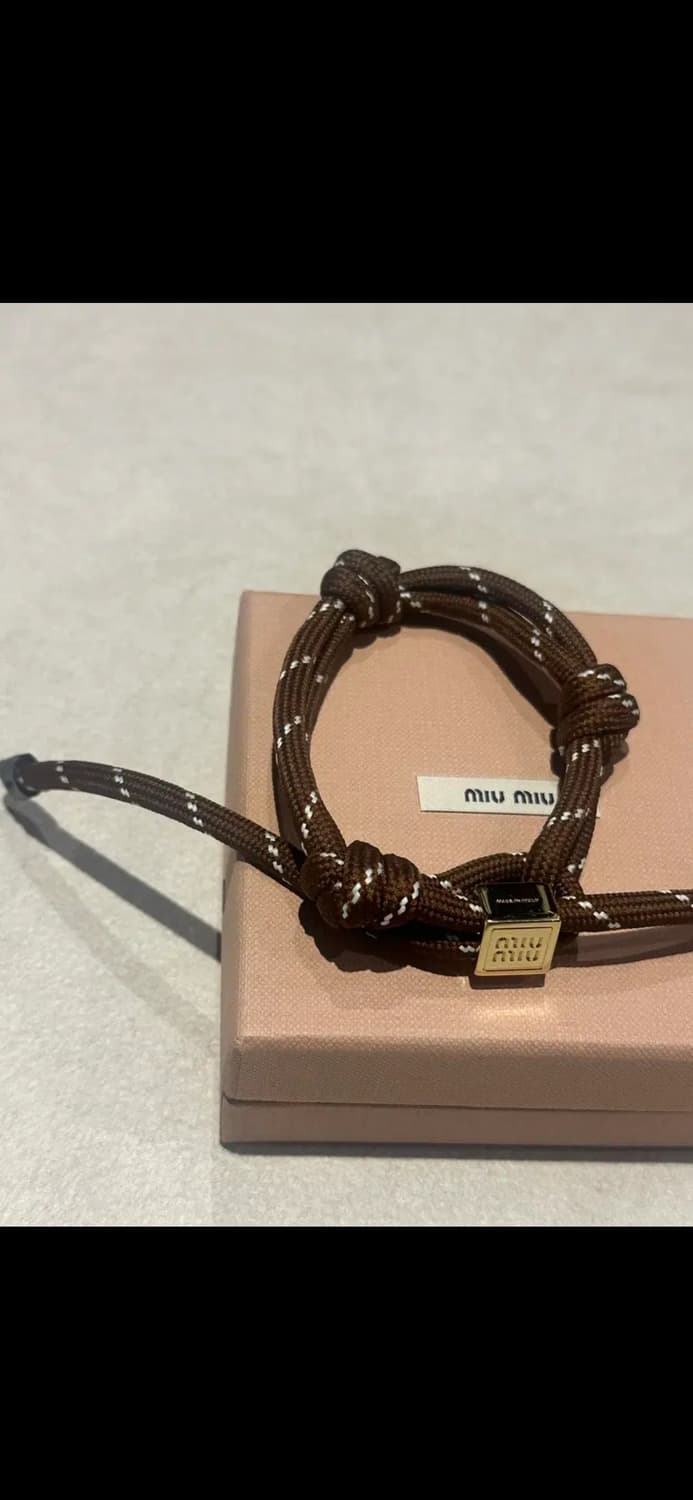 미우미우 코듀로이 팔찌 토바코 상품이미지1