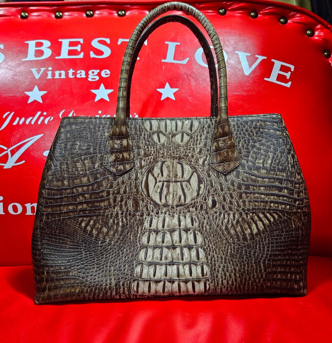 피에르가르댕 크로커다일 카키 브라운 레더 토트백  상품이미지1