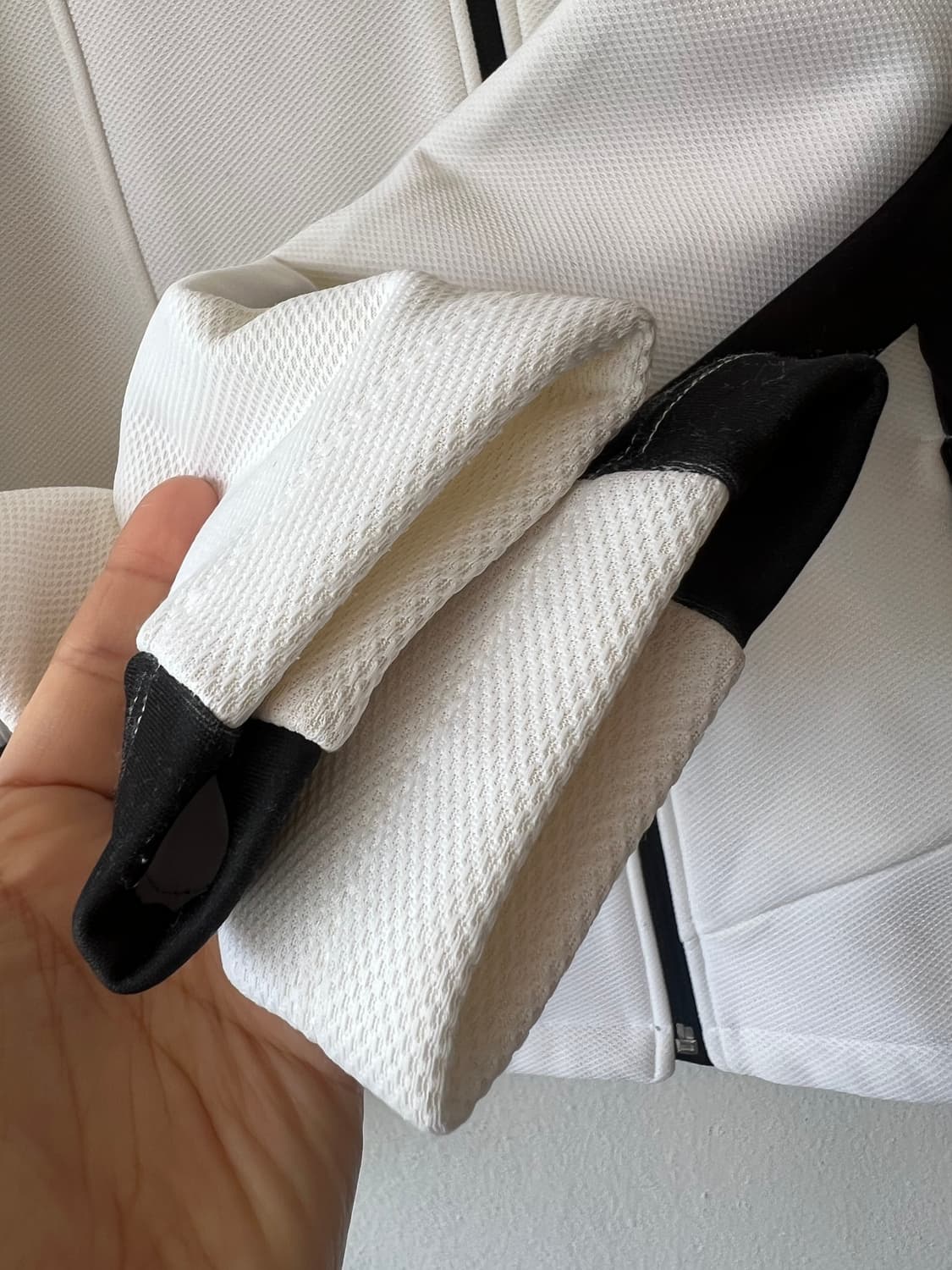 데상트 여성 아이보리 기능성점퍼 집업점퍼 상품이미지4