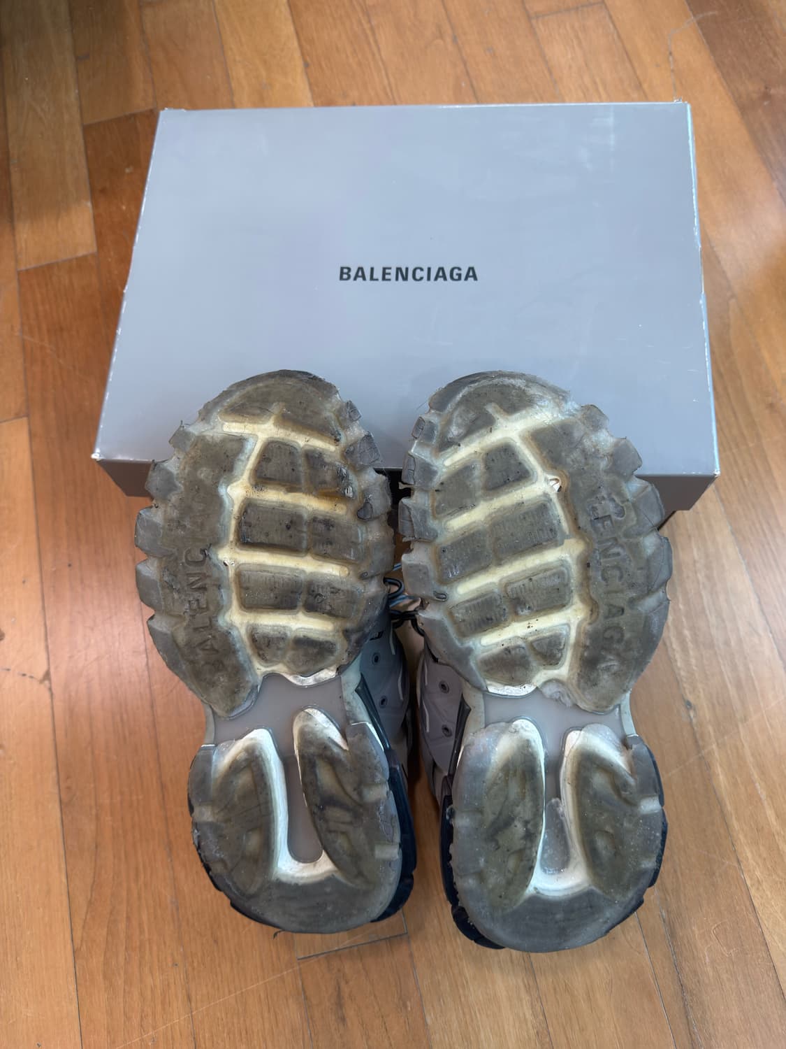 [uk 9] 발렌시아가 트랙 스니커즈 그레이 화이트 상품이미지2