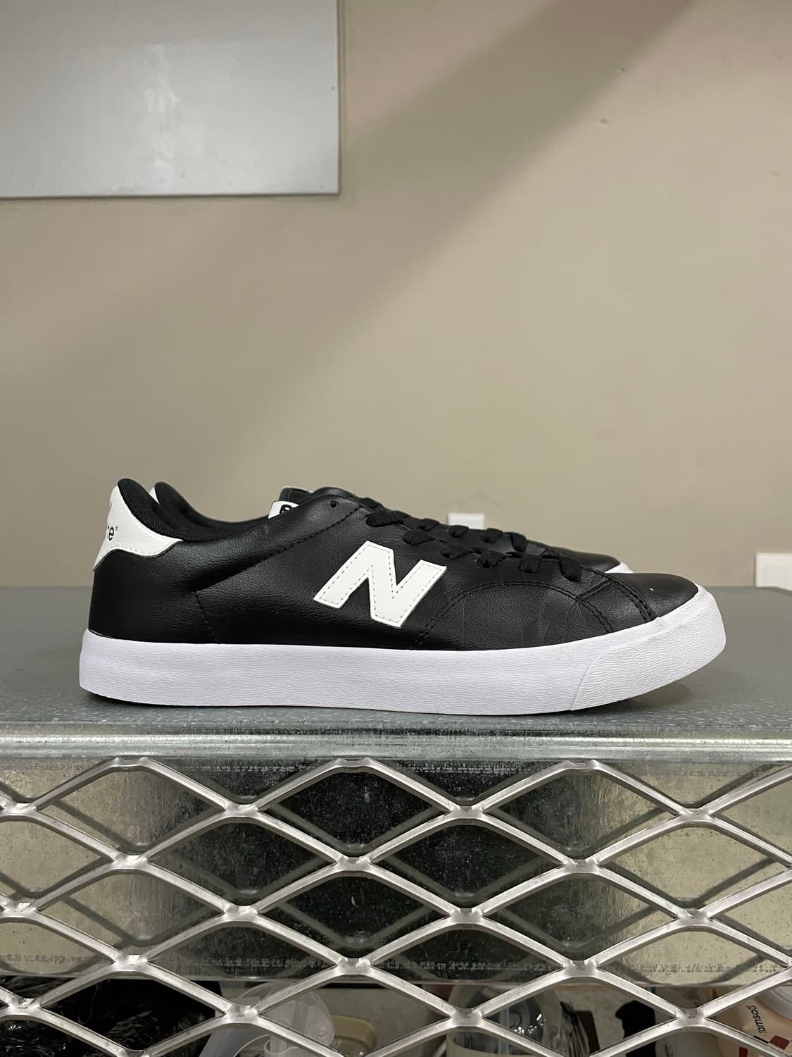 뉴발란스 210 스니커즈 블랙 245 상품이미지4