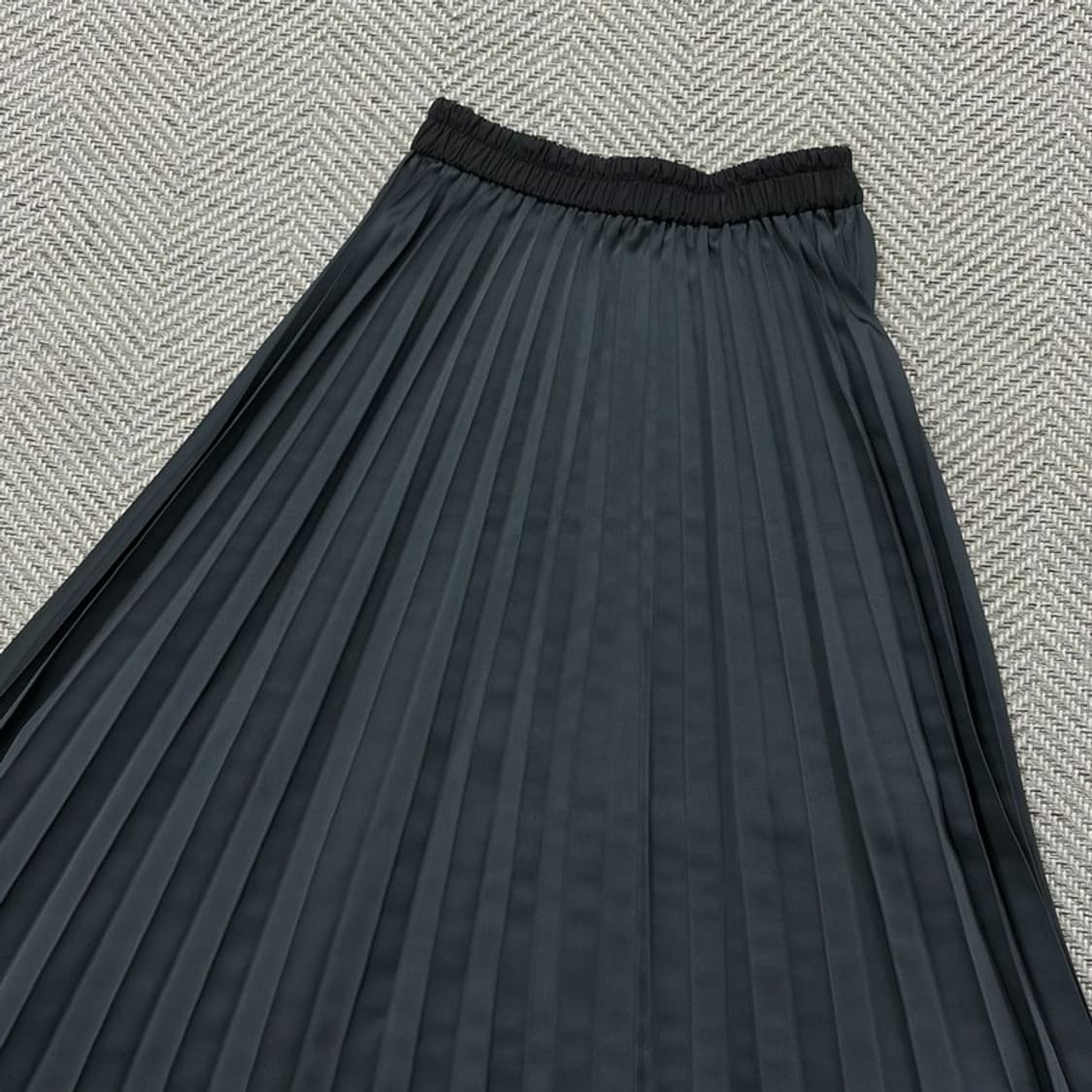Thursday Island 베이직 플리츠 스커트 v2801 상품이미지4