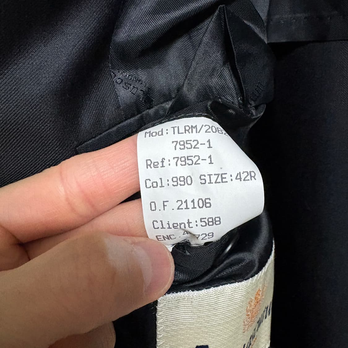 (민트급) 아쿠아스큐텀 금장 블레이저 자켓 / 블랙, 42R 상품이미지9