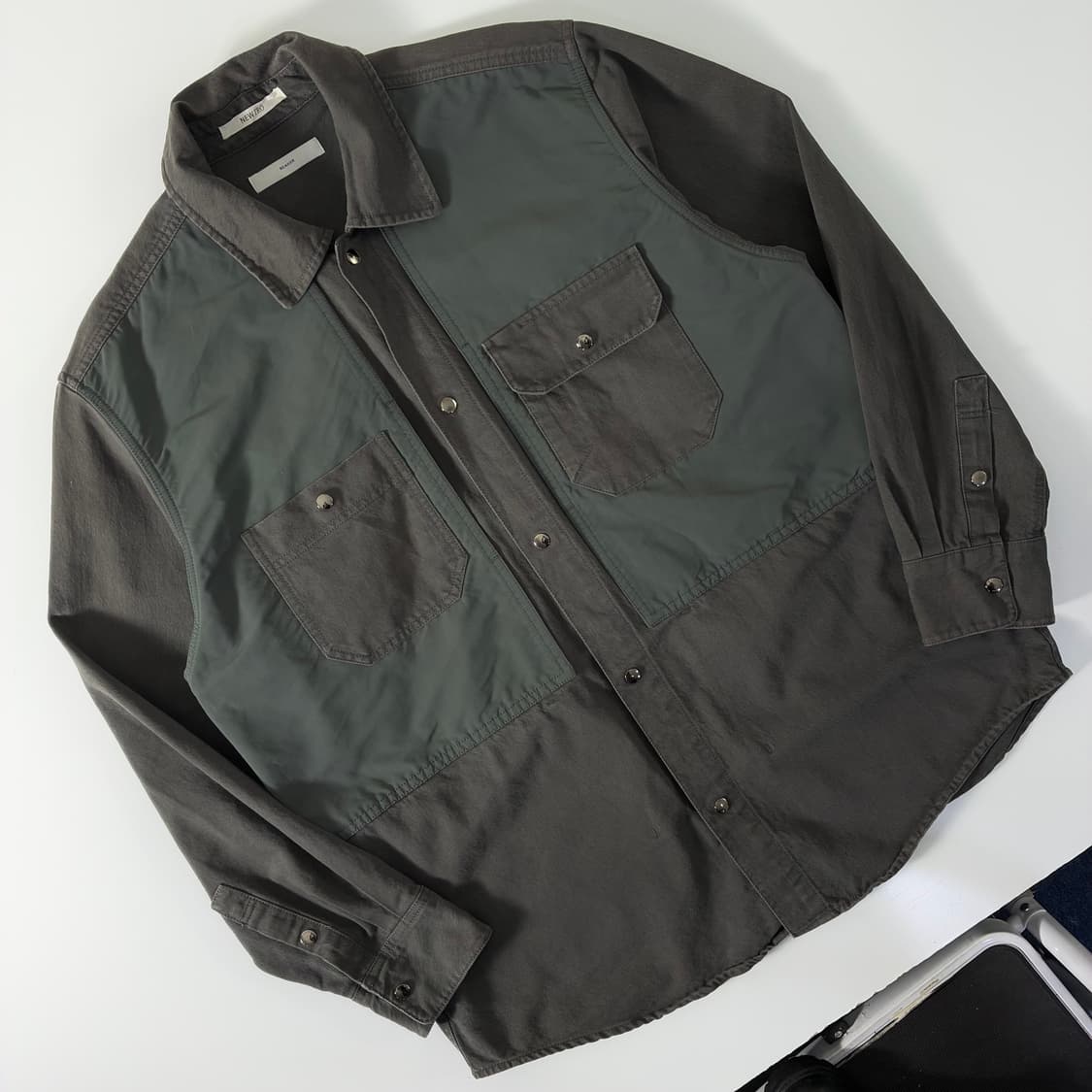 Beaker 비이커 배색 코튼 버튼 셔츠자켓 상품이미지2