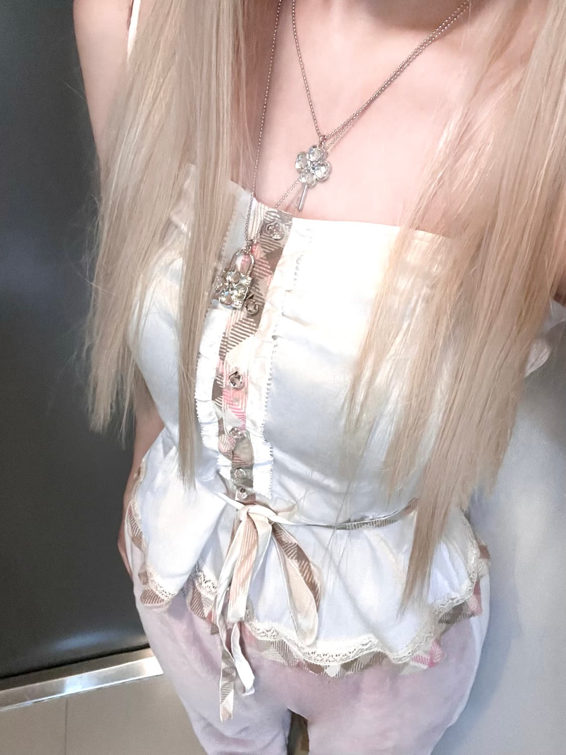 stc버버리 블루라벨 대대장 유일매물 딸기초코맛 레이스 체크 슬리브리스 상품이미지8