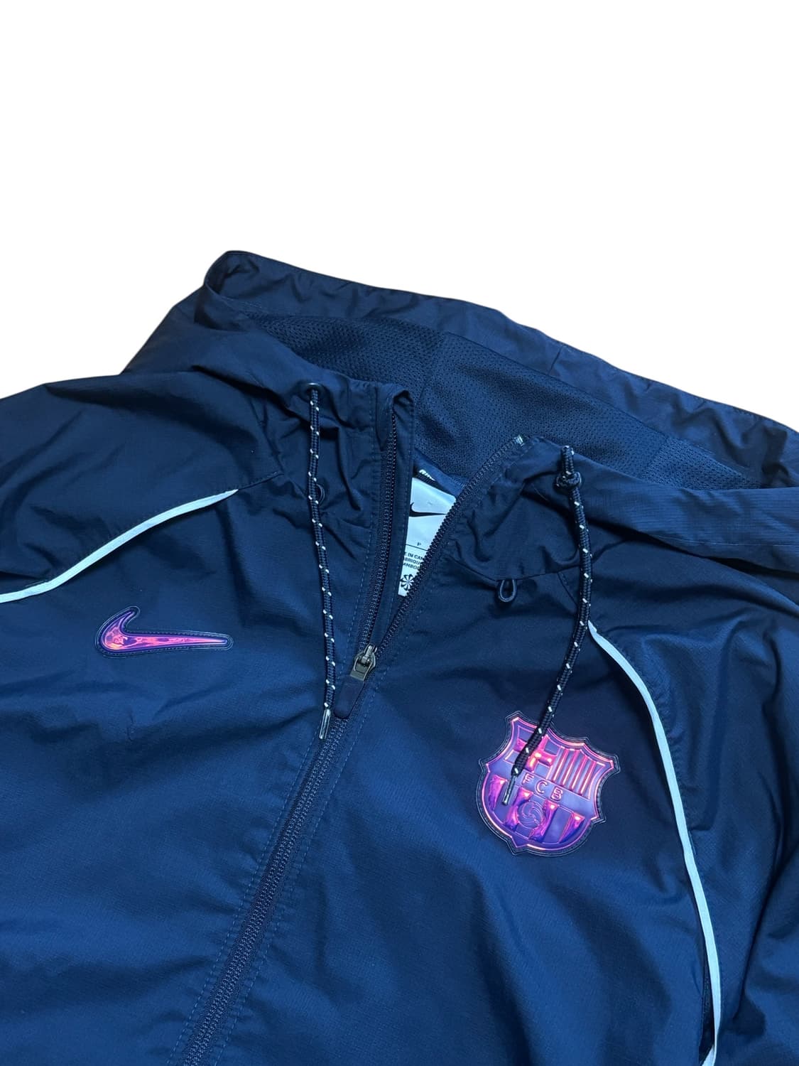 나이키 fc 바르셀로나 홀로그램 옵시디언 바람막이 상품이미지4