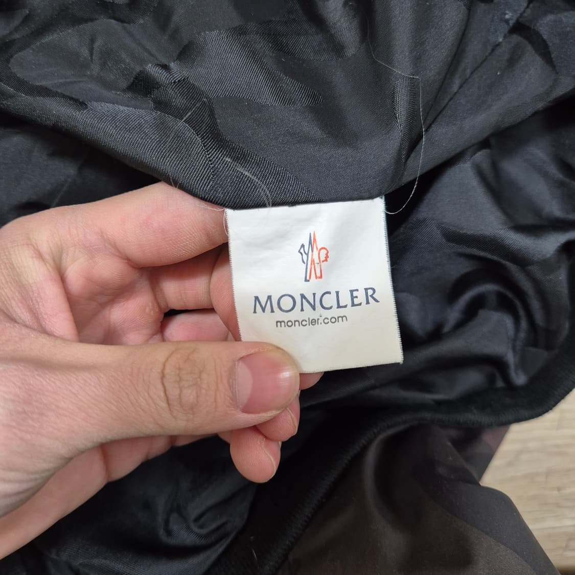 몽클레어 밀리터리 카모플라쥬 후드 패딩 점퍼 2XL(110) 상품이미지8