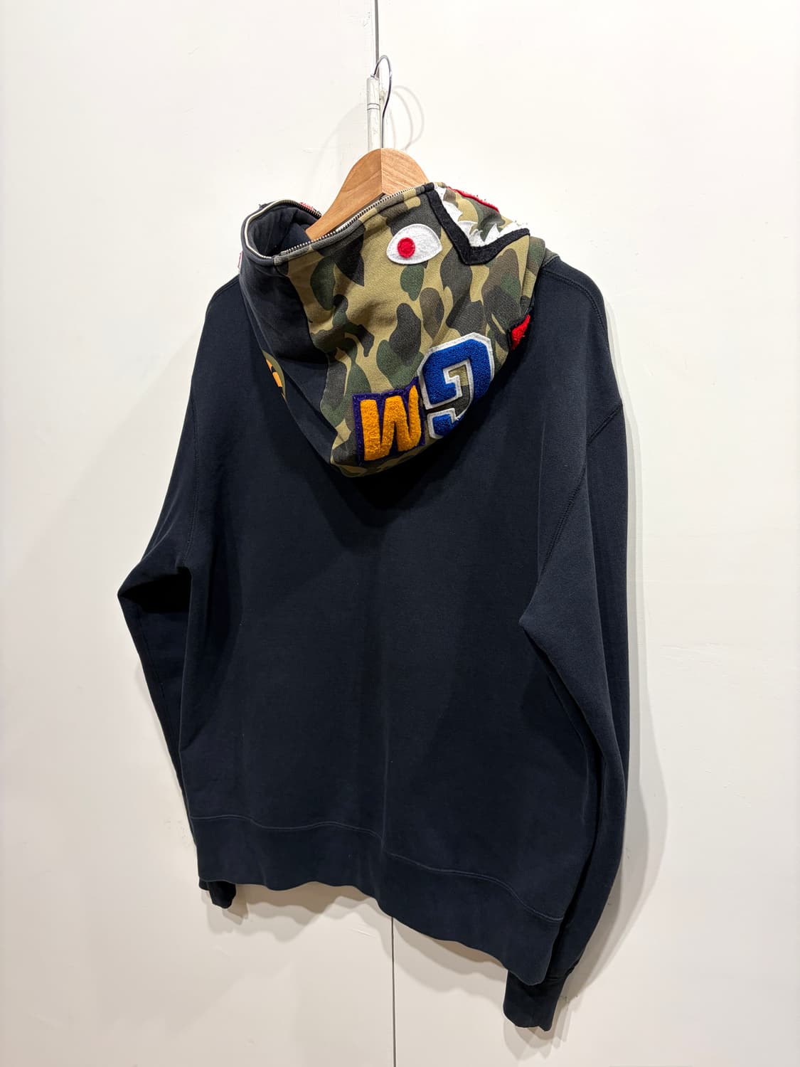 베이프 카모 샤크 풀 집업 후드 상품이미지3