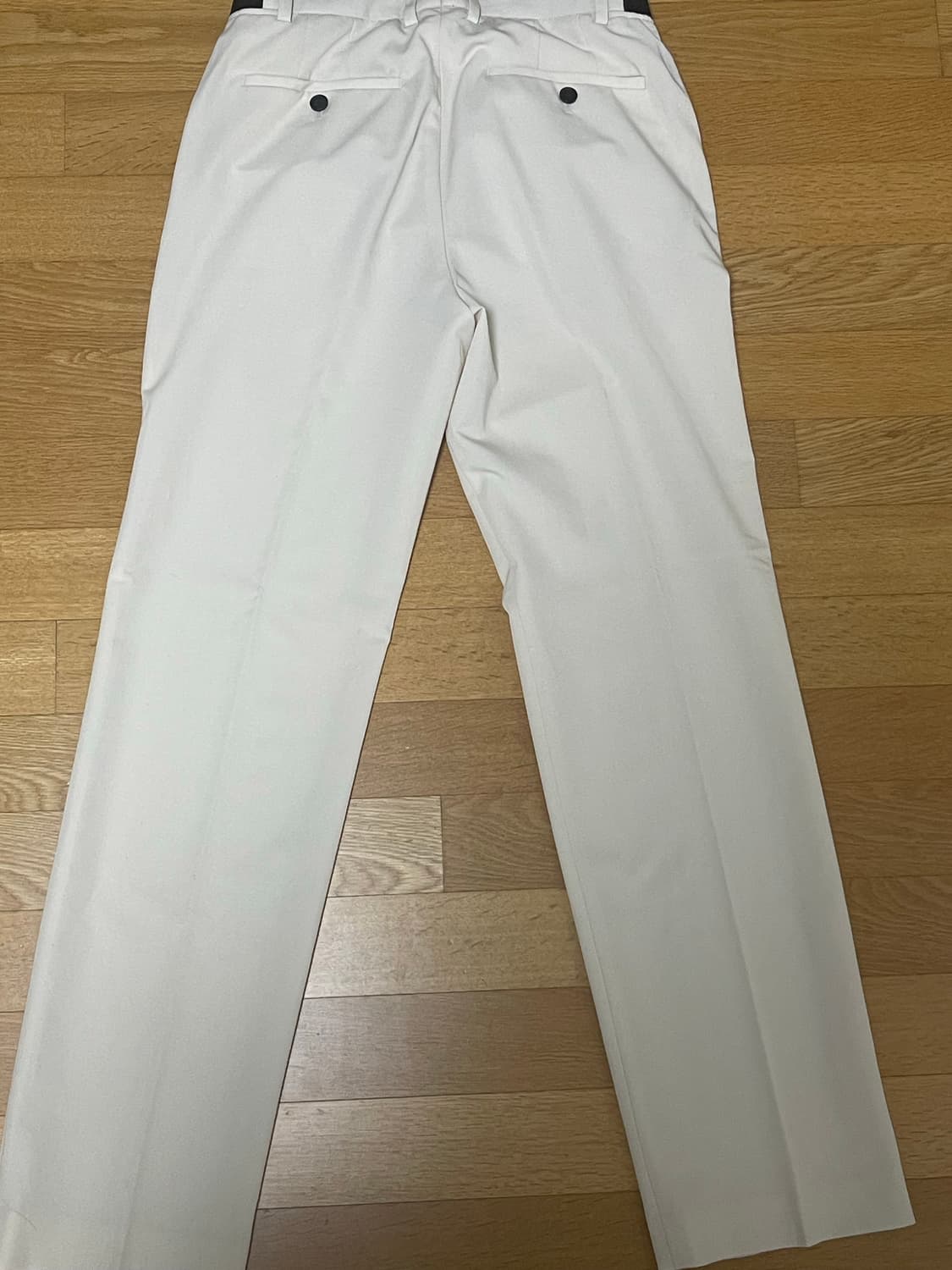 무신사 스탠다드 아이보리 슬랙스 상품이미지1