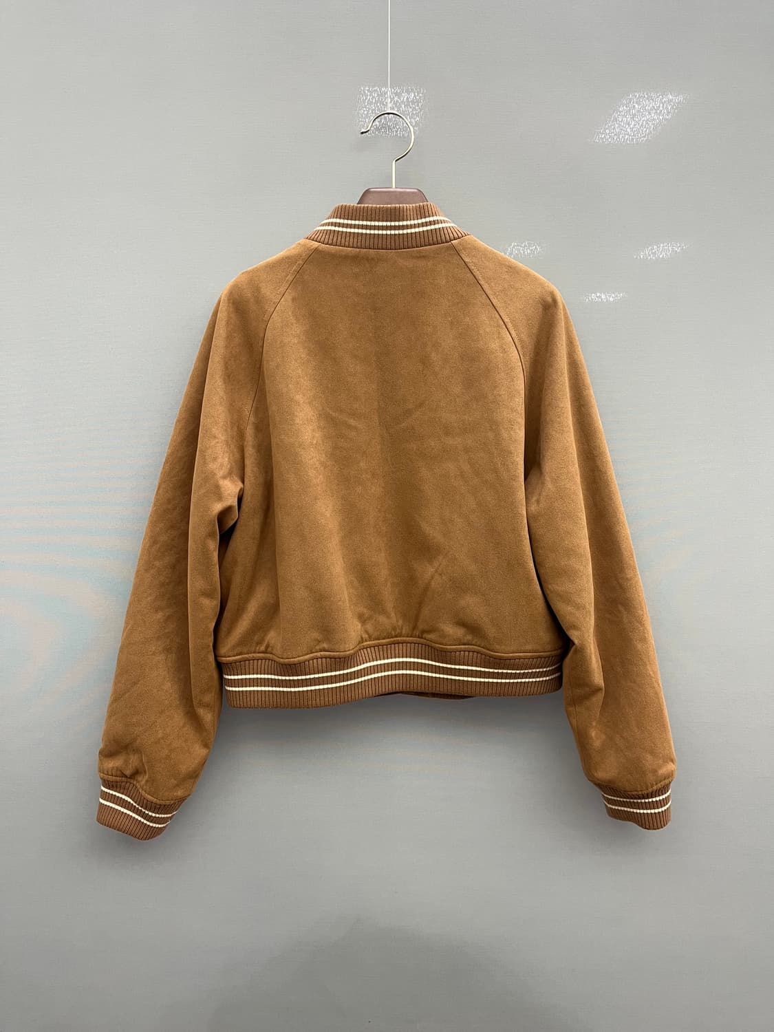 마리떼 프랑소와 저버 23FW 울 블렌드 바시티 재킷 공용 상품이미지5