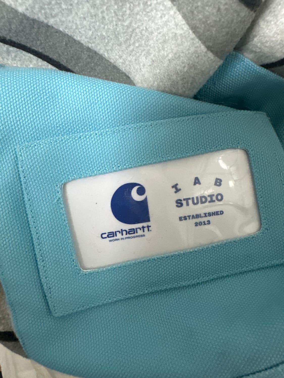 칼하트 WIP X 아이앱 스튜디오 OG 디트로이트 자켓 밀키 블루 상품이미지4