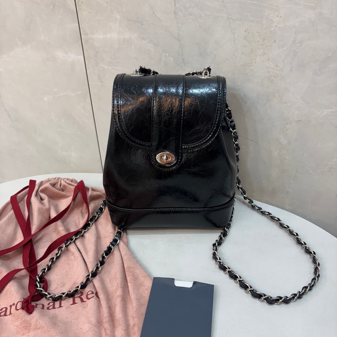 카디널 레드 하우아백 블랙 상품이미지2