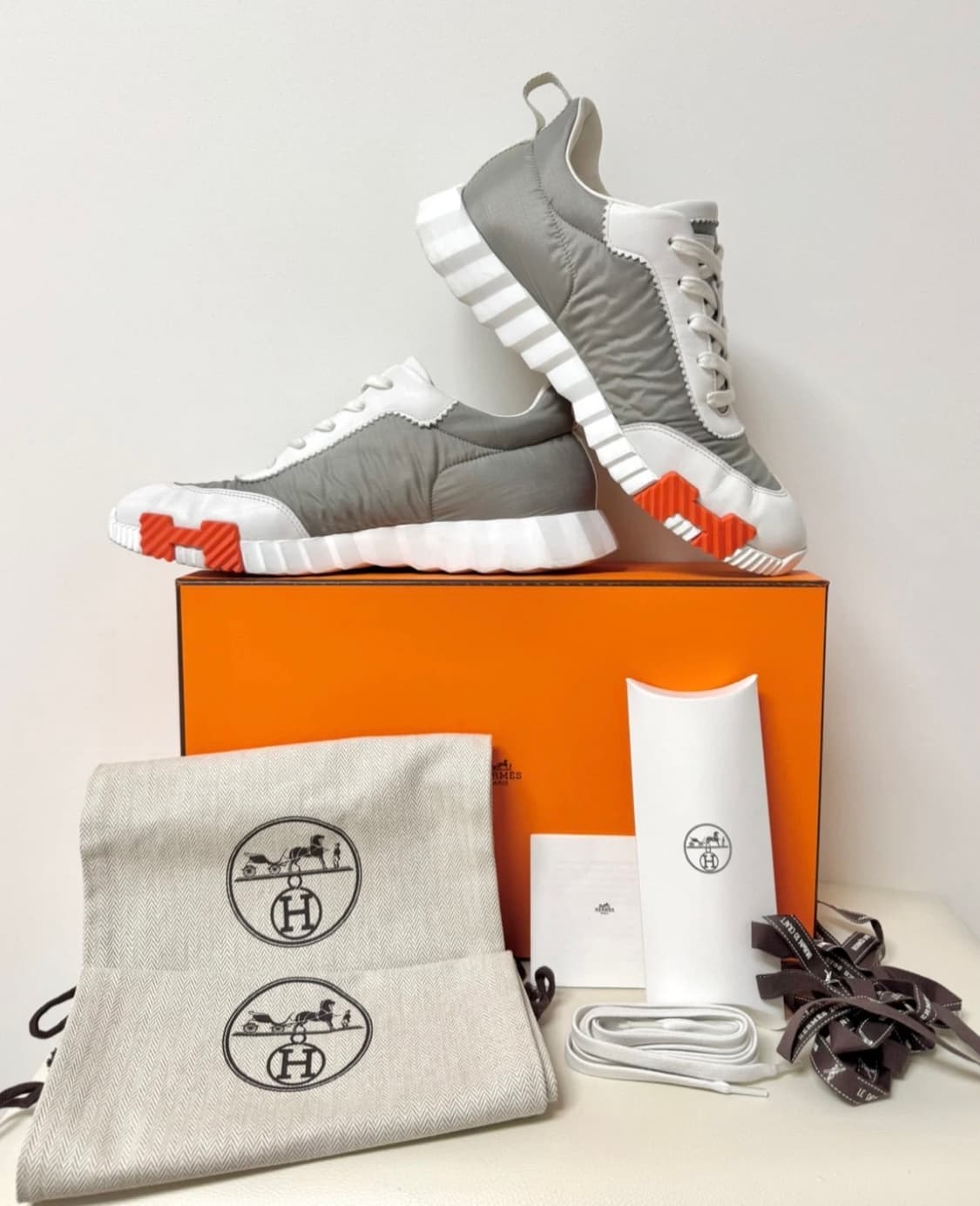 [정품] 에르메스 바운싱 스니커즈 42(270~275) 상품이미지1