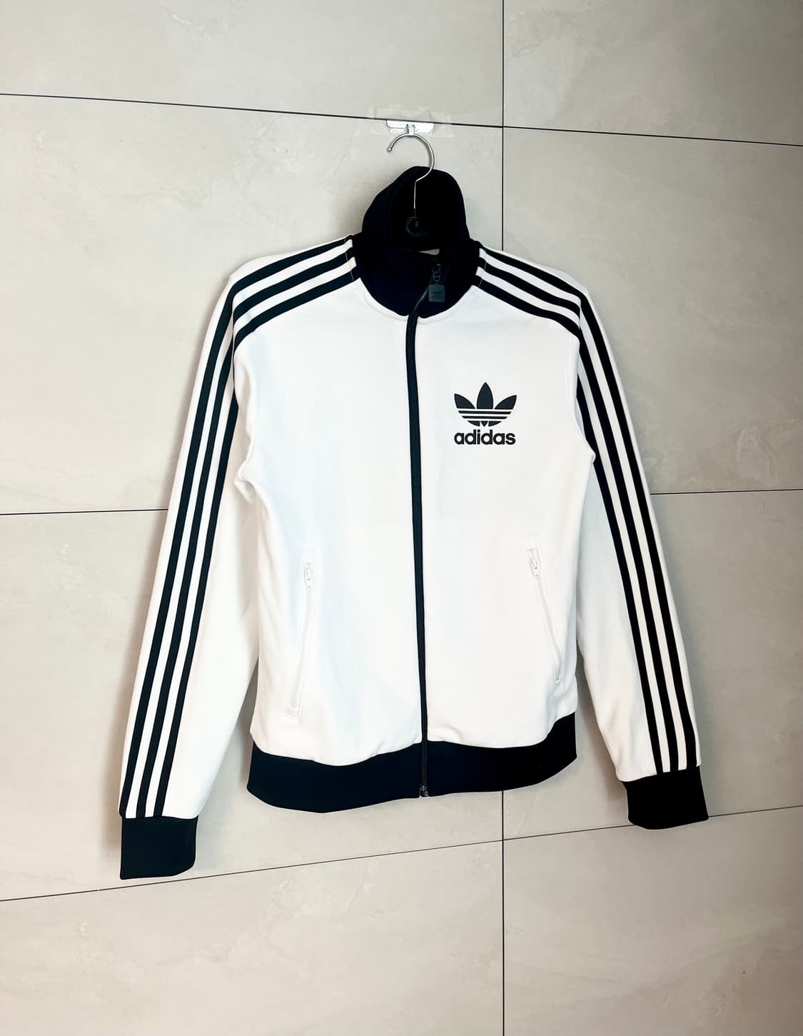 아디다스 클래식 파이어버드 흰,검 대장 져지 [XS] 상품이미지3