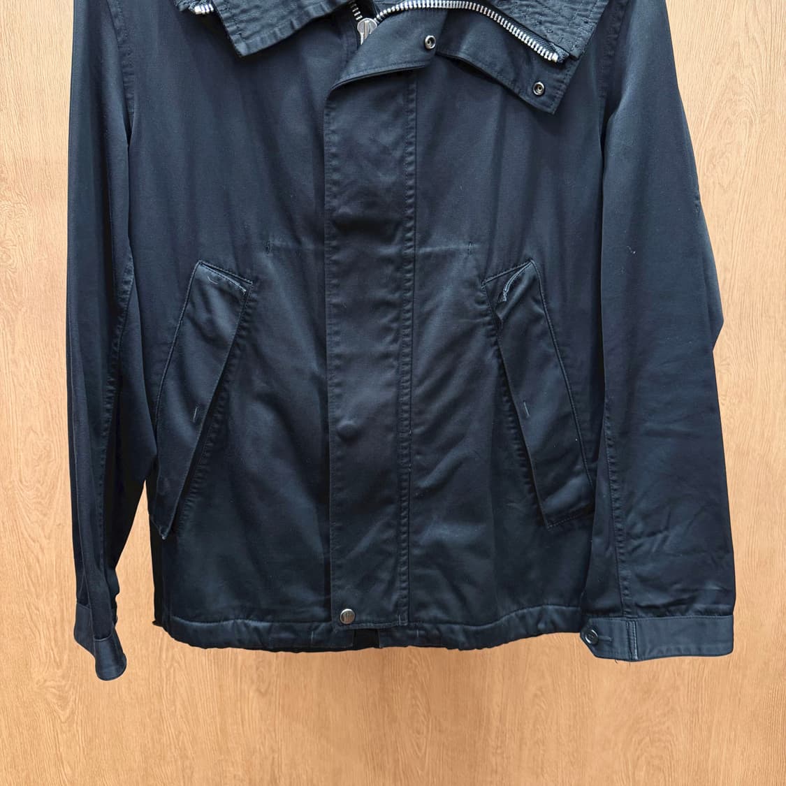 카반 드 주카 밀리터리 자켓 웨이스트 스트링 후드 지퍼 레귤러핏 블랙 상품이미지5