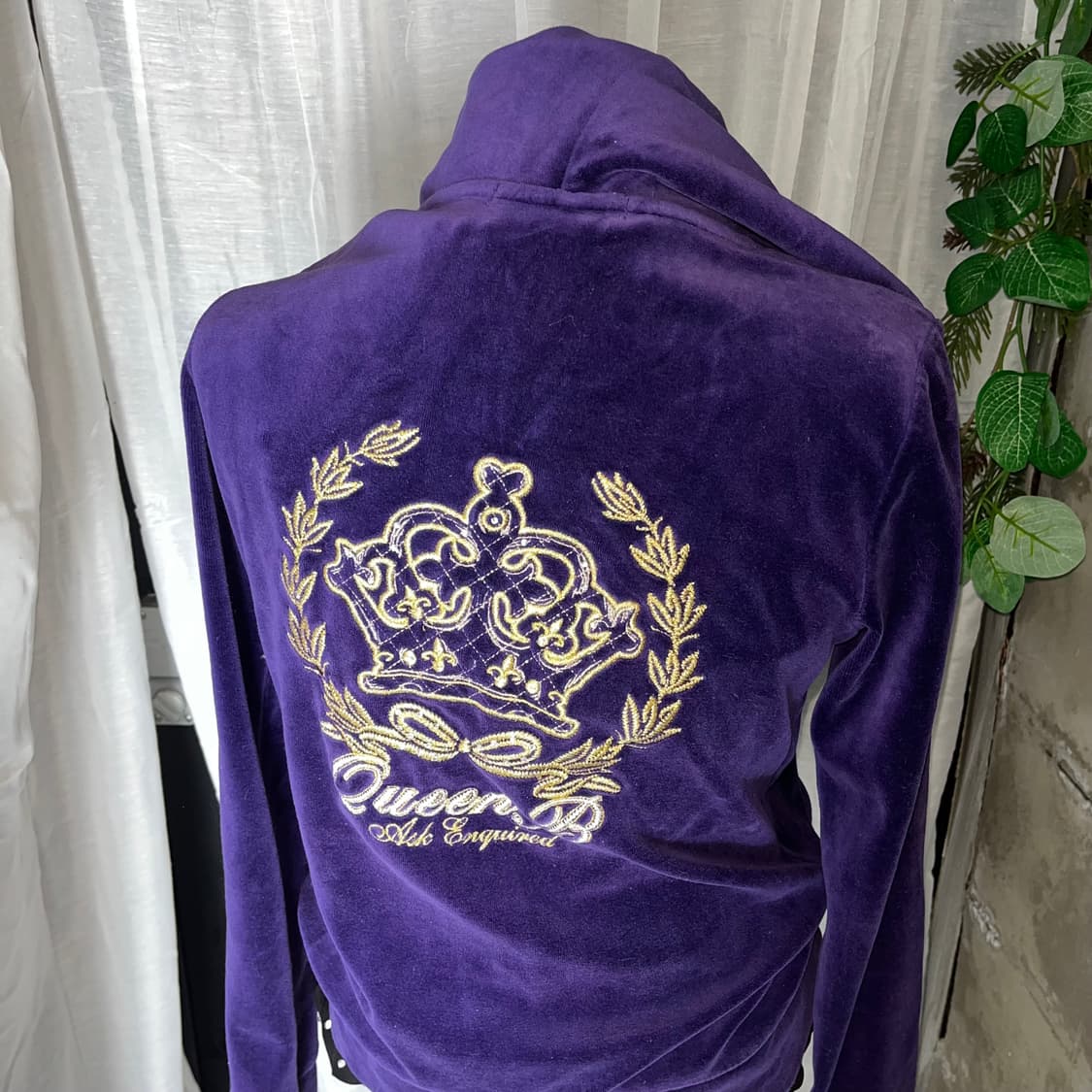 갸루 벨벳 큐빅 후드집업 상품이미지4