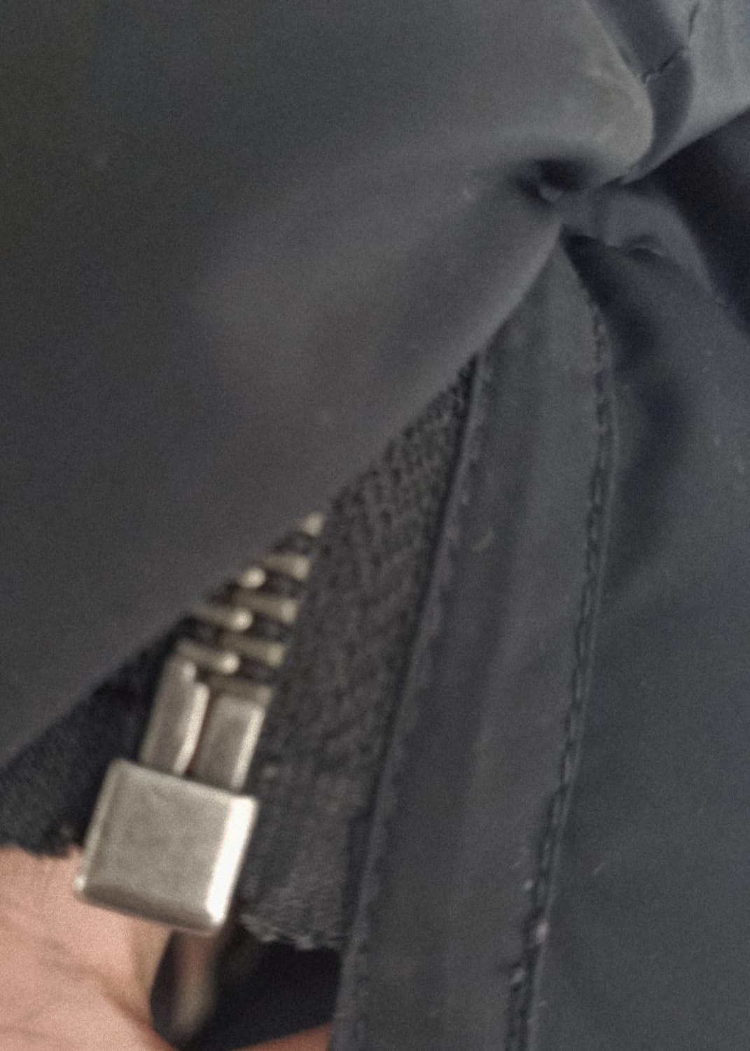 정품)  버버리 브릿  폭스퍼  구스다운 자켓  상품이미지5