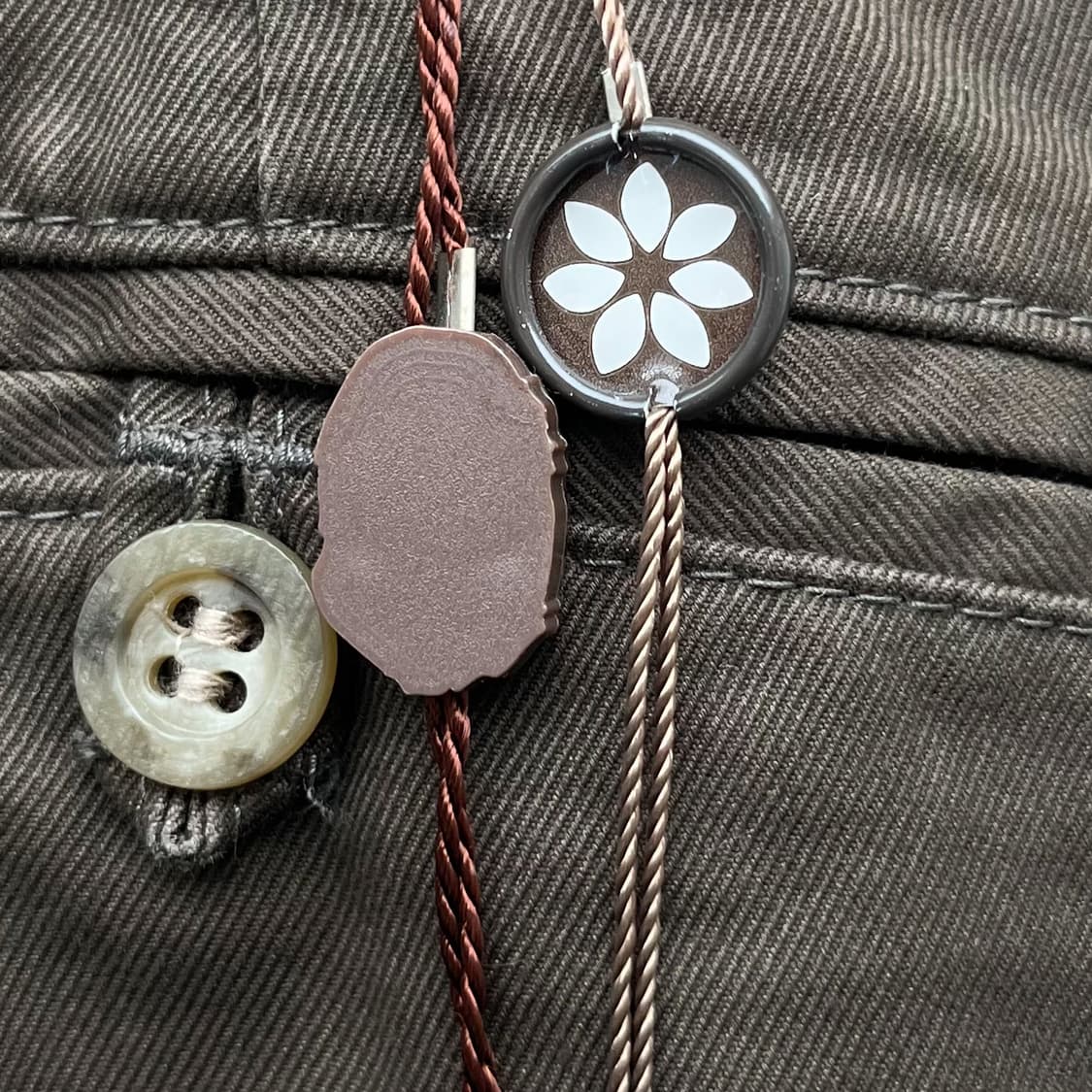 베이프 올리브 카키 코튼 치노 팬츠 상품이미지9