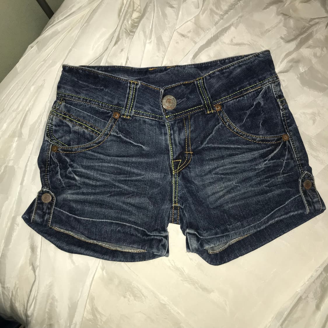 Vintage 빈티지 갸루 아방 데님 숏팬츠 상품이미지1