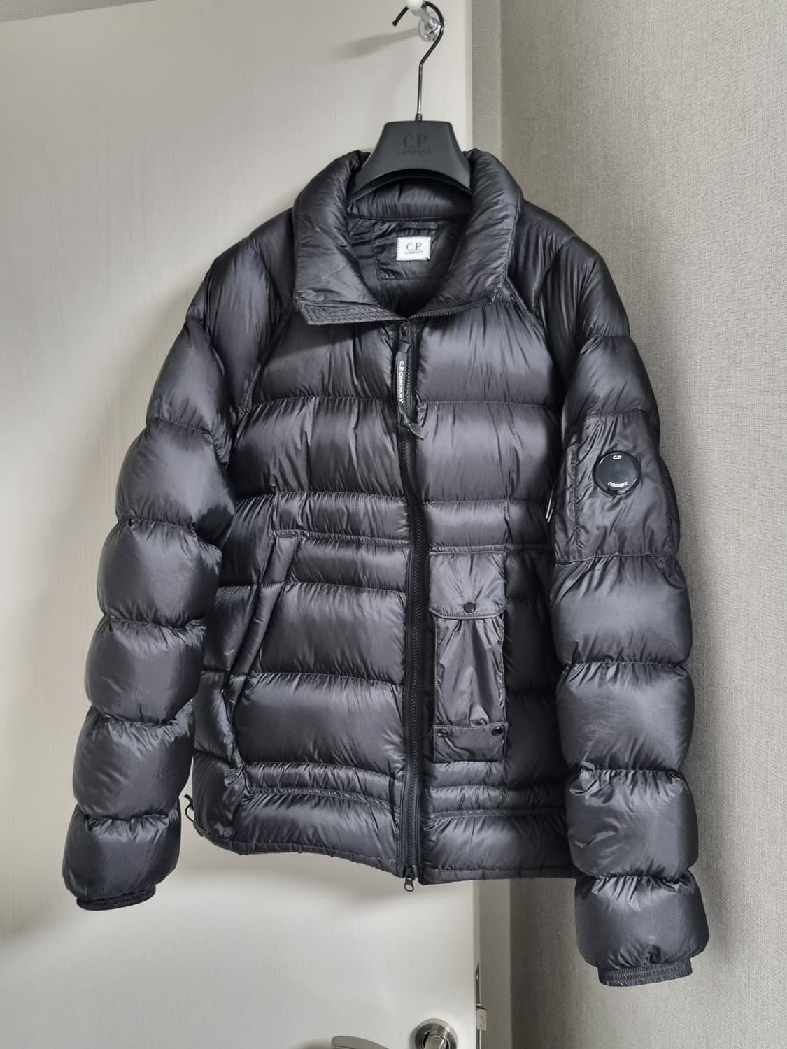 cp컴퍼니 dd쉘 패딩 상품이미지1