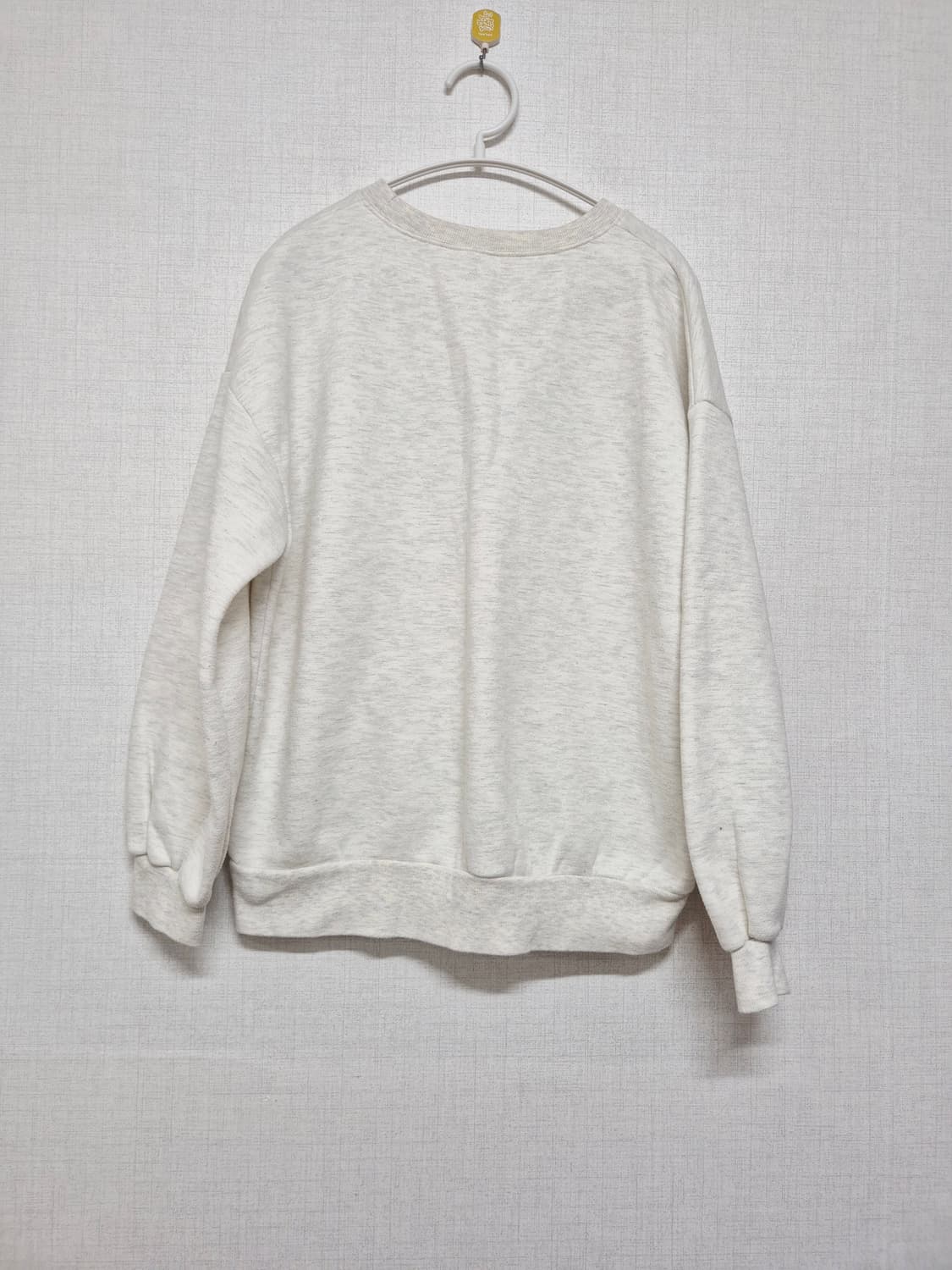 Honesty 맨투맨 티셔츠 상품이미지2