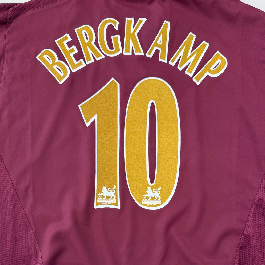 05-06 아스날 홈 하이버리 베르캄프 유니폼 상품이미지2