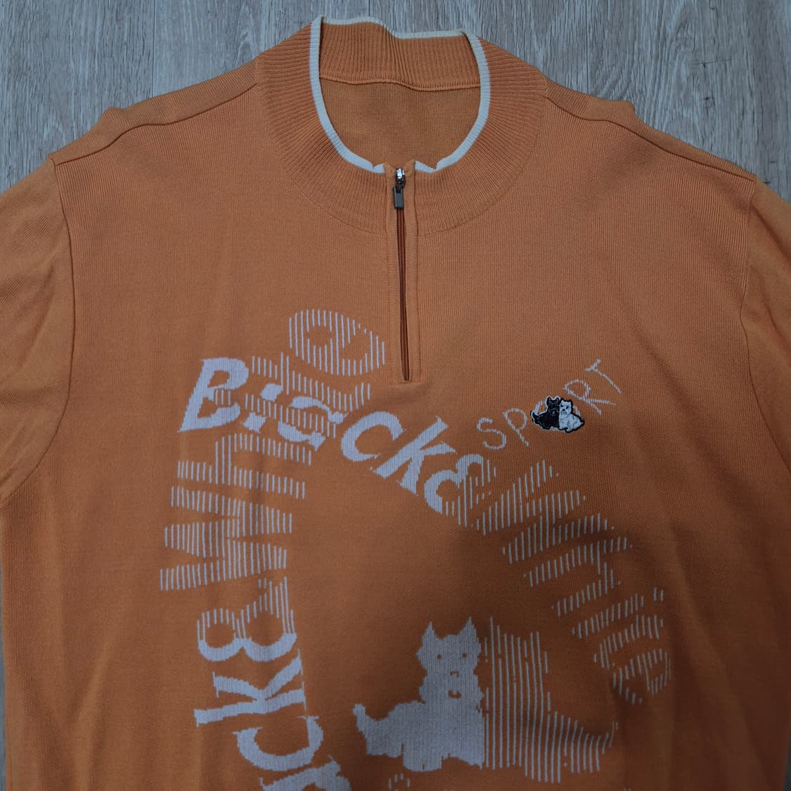 블랙앤화이트 골프웨어 반집업 반팔니트 상품이미지2