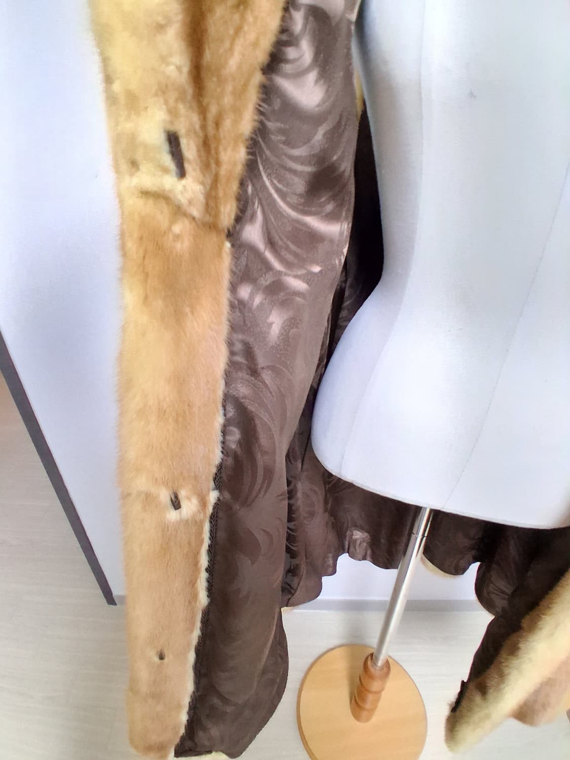 대동모피 밍크 롱베스트 상품이미지5