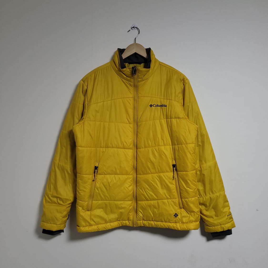 (95) COLUMBIA 컬럼비아 옴니히트 옐로우 패딩 점퍼 상품이미지1
