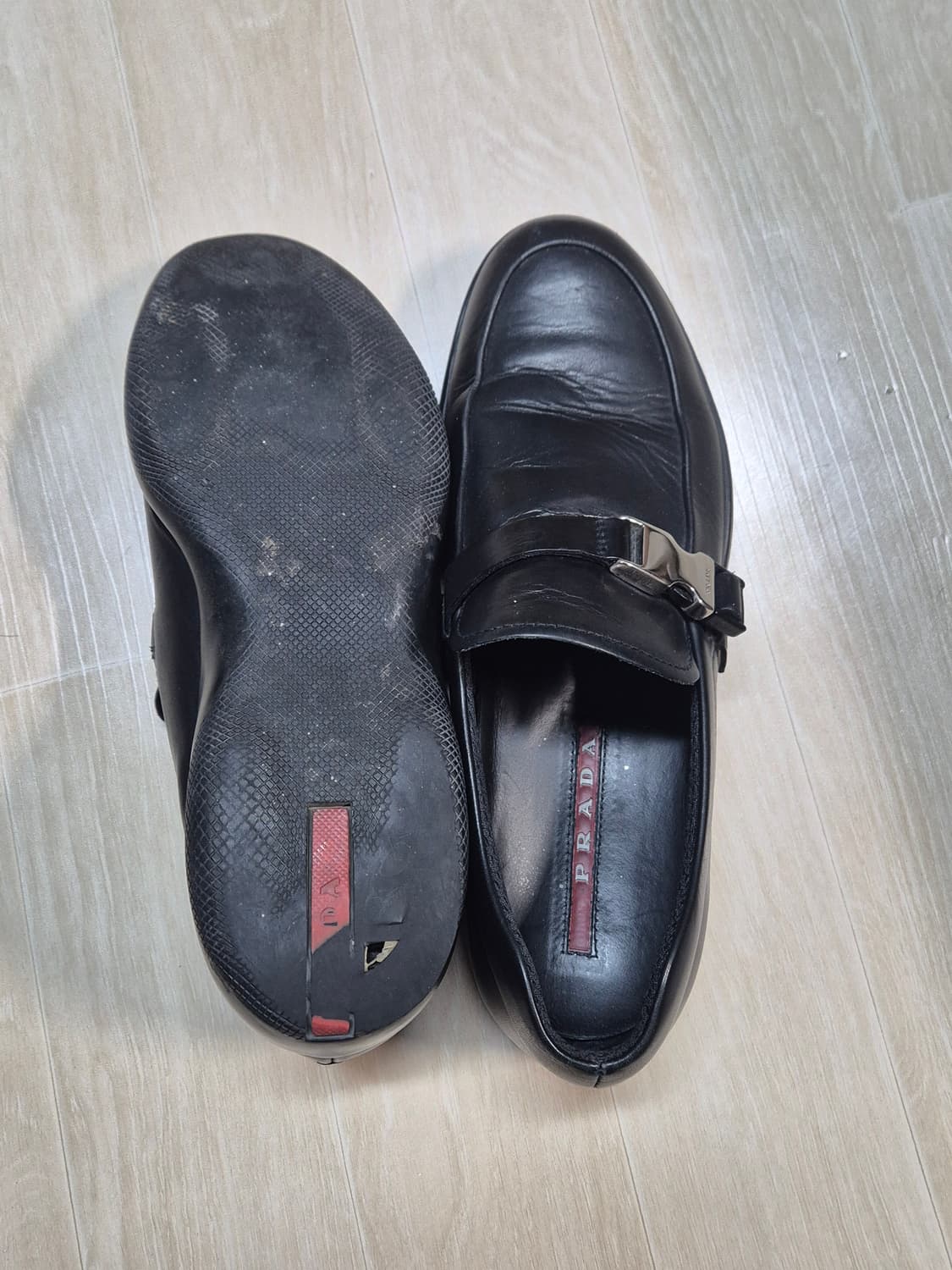 프라다 버클 로퍼 상품이미지9