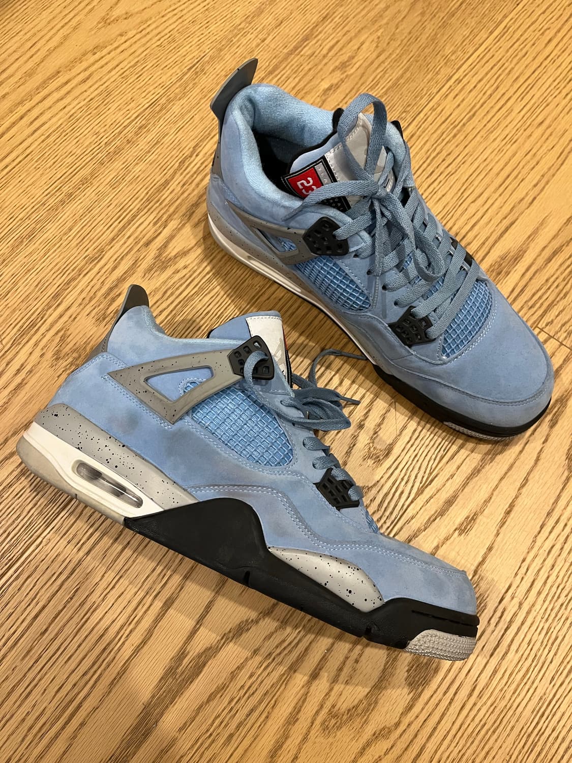 조던 4 레트로 유니버시티블루 상품이미지1