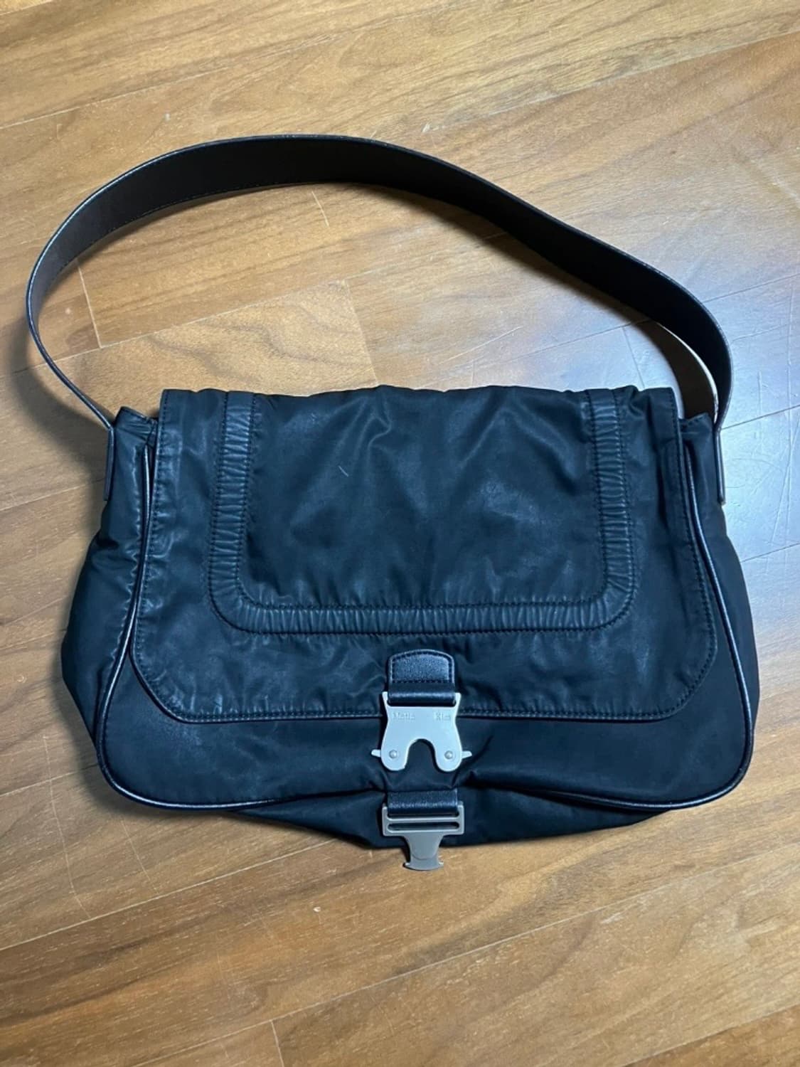 마뗑킴 버클백 블랙 상품이미지2