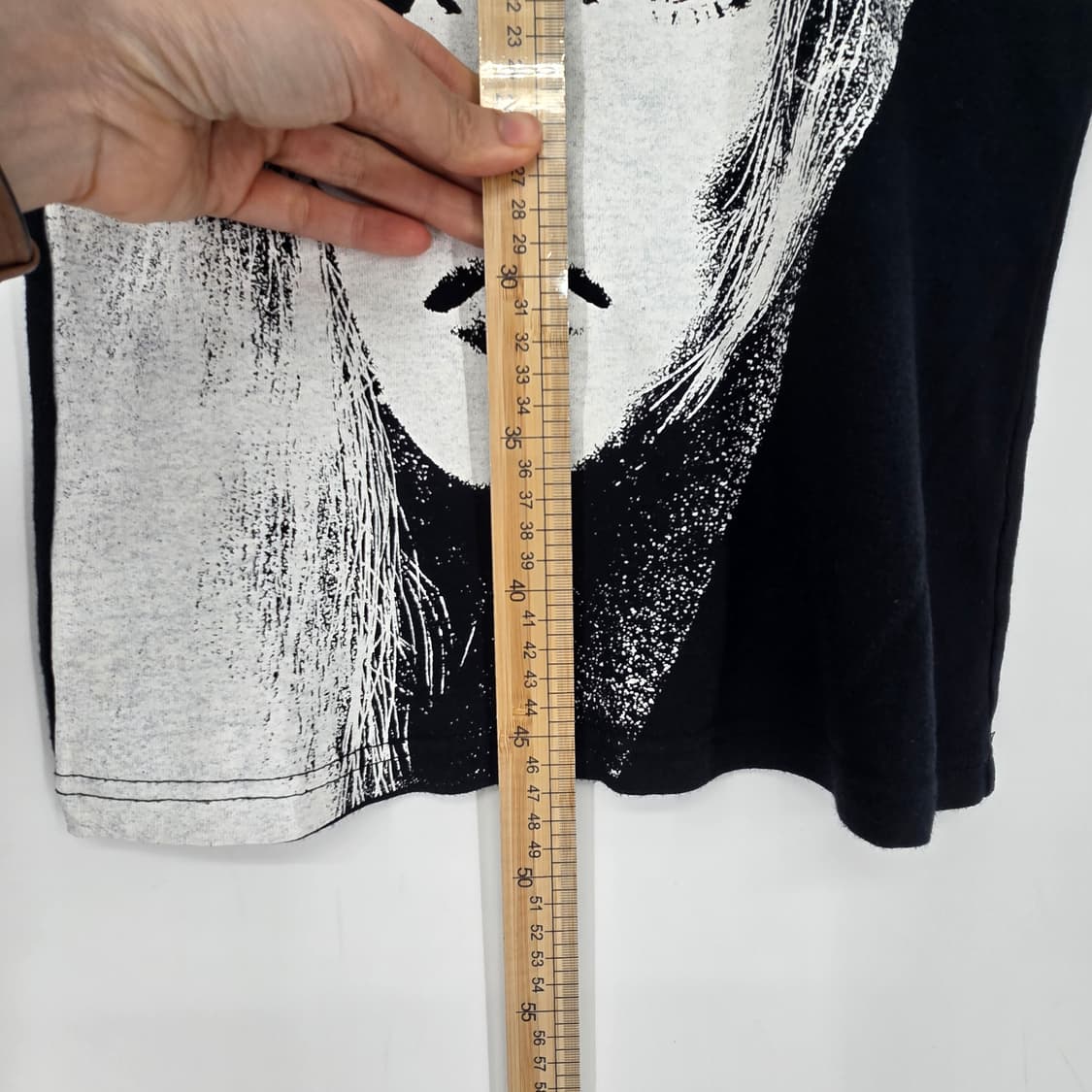 Y2K 얼굴 프린팅 반팔 티셔츠 블랙/화이트 상품이미지4