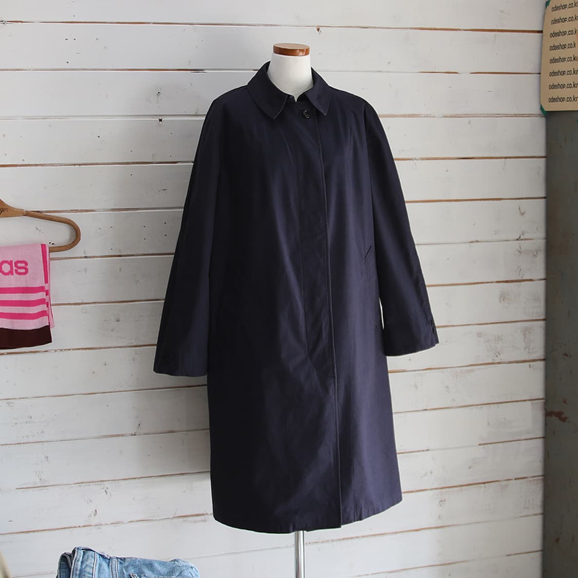 (착용컷) 70's USAF 레인 코트 (여성용 18L) 상품이미지1