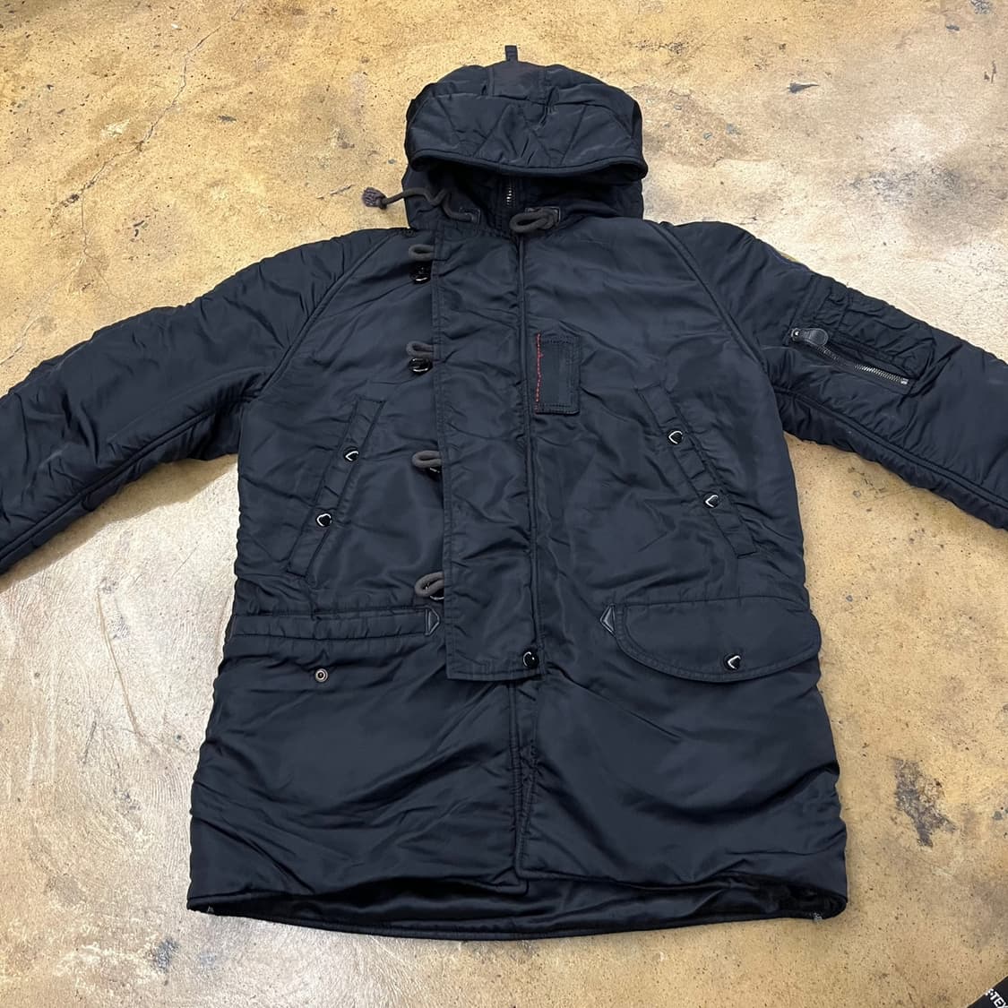 [정품/M] 폴로진스 블랙 후드 패딩 점퍼 b18 상품이미지3