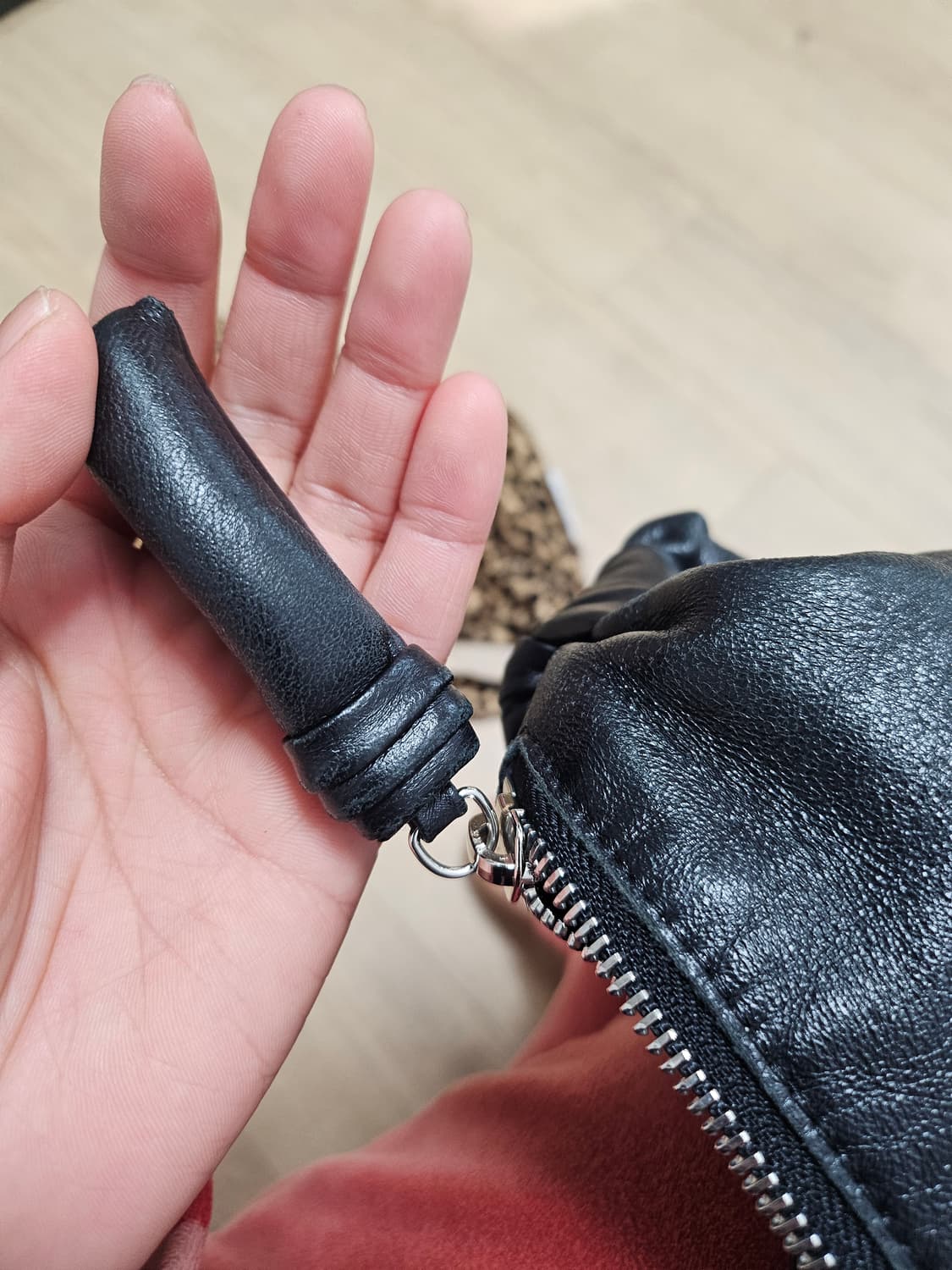 르메르 크루아상 백 소프트 나파 레더 백 스몰 상품이미지8