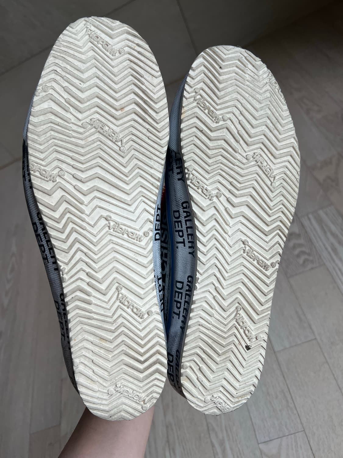 반스 갤러리디파트먼트 275 상품이미지6